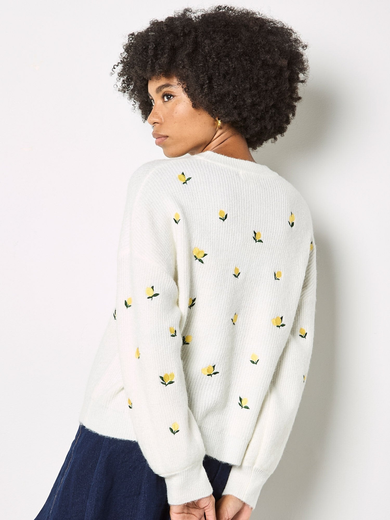 APRICOT - Embroidered Lemon Jumper - X184767 - Boutique Bubbles