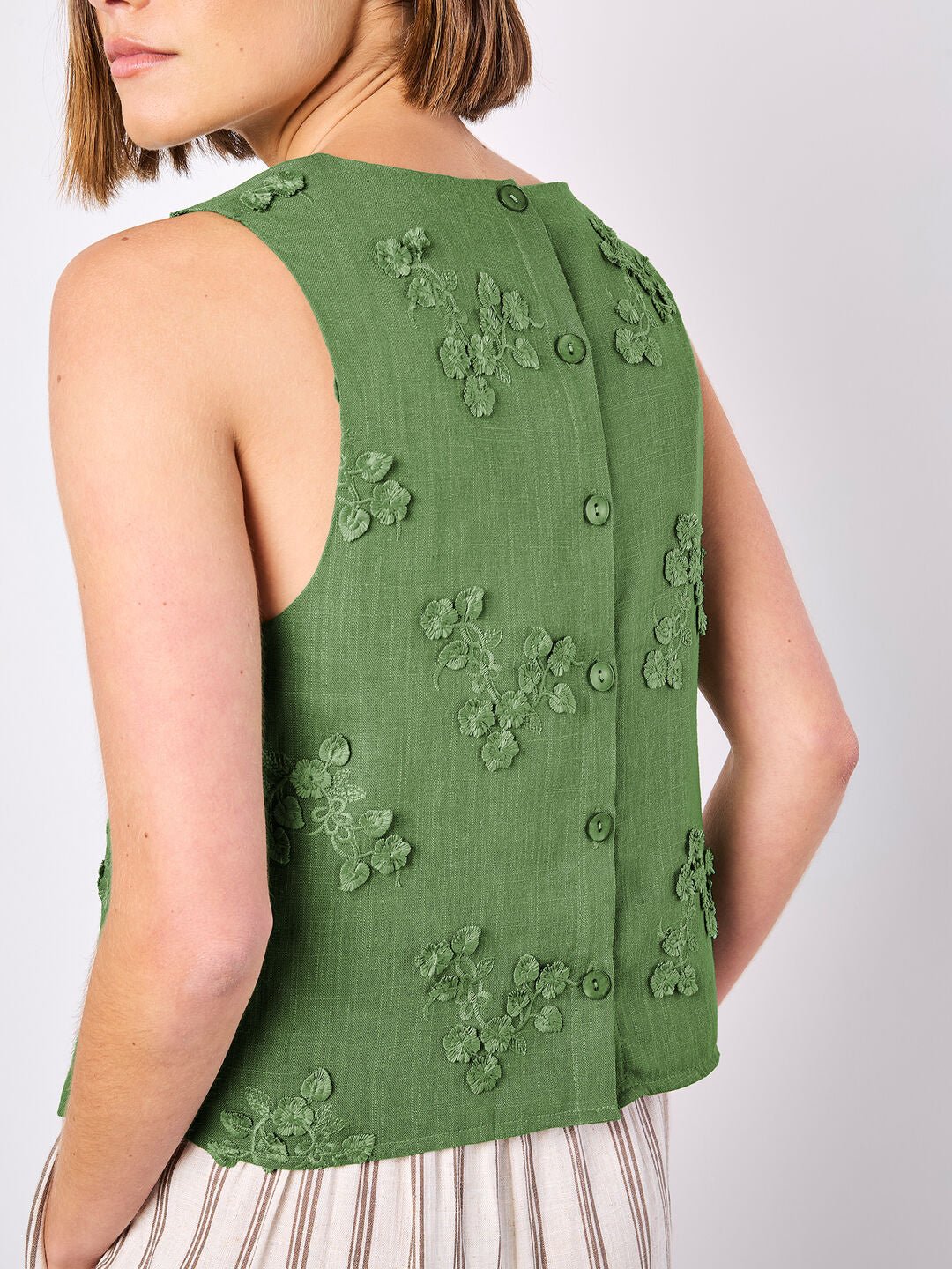 APRICOT - Floral Embroidered Shell Top - 953390 - Boutique Bubbles