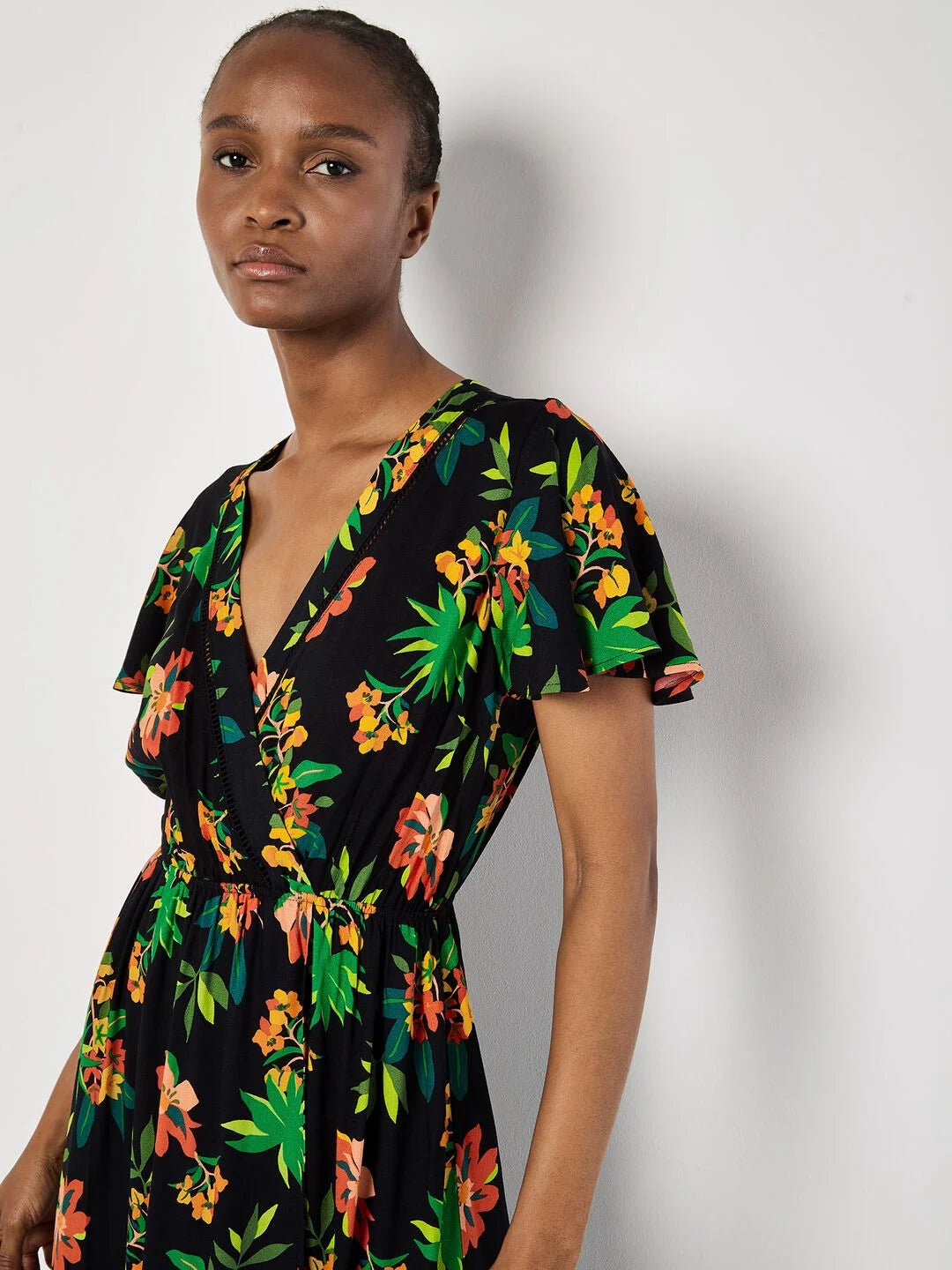 APRICOT - Graphic Tropical Wrap Dress - 964327 - Boutique Bubbles