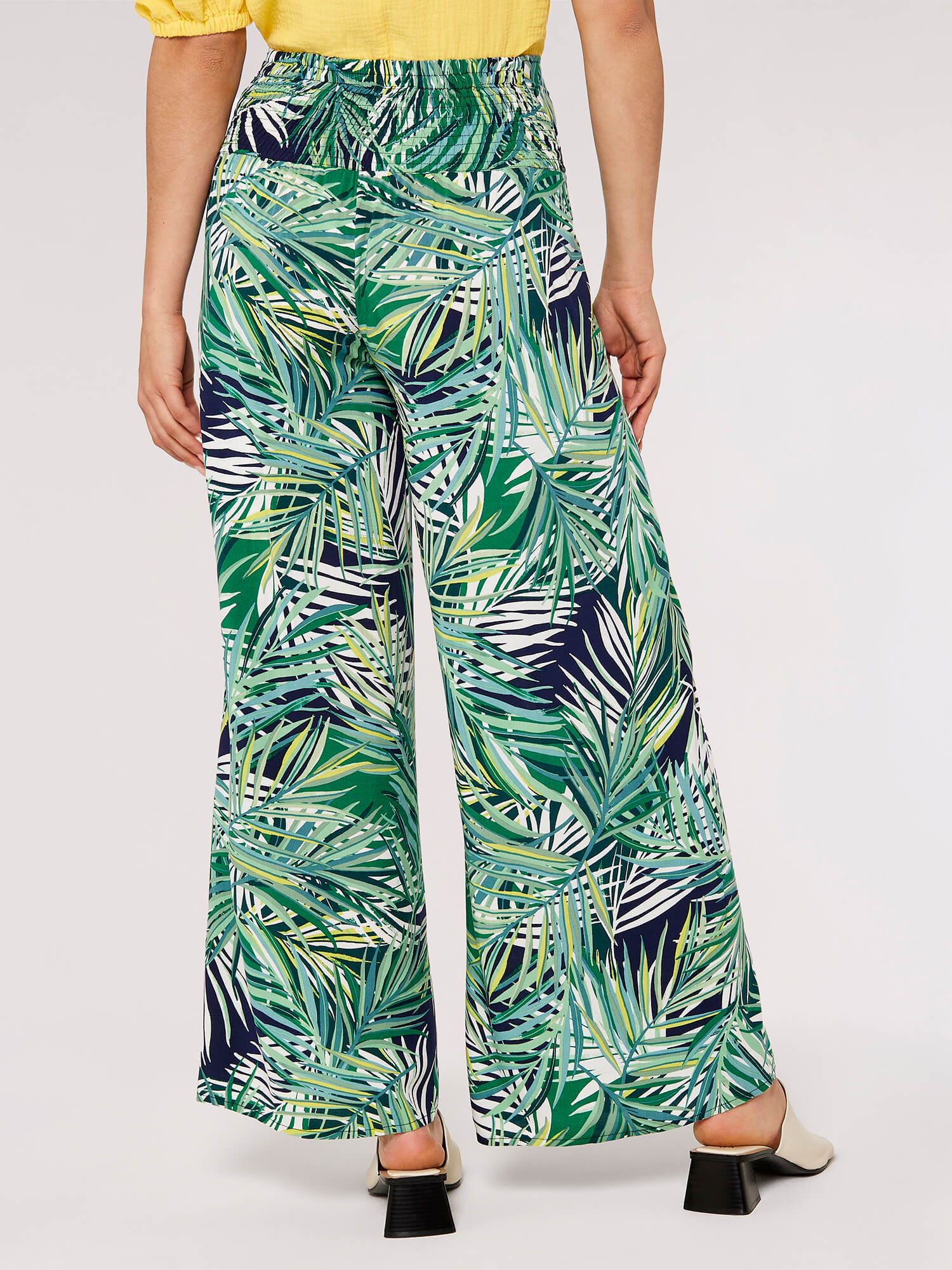 APRICOT - Layer Tropical Fisherman Trousers - 722033 - Boutique Bubbles