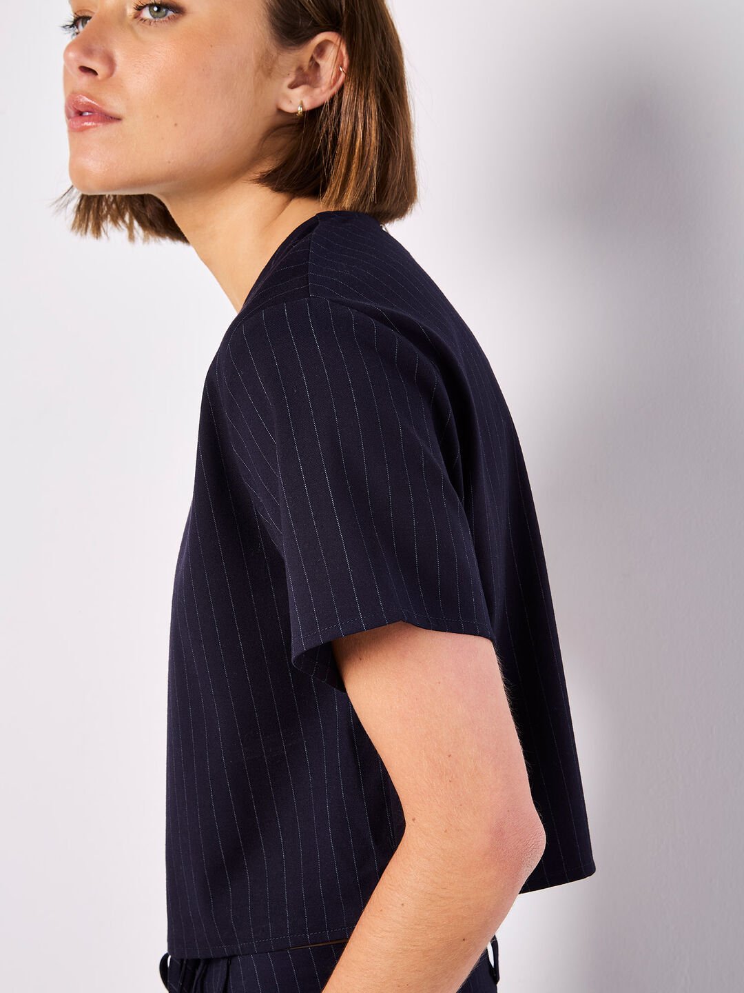 APRICOT - Pinstripe Cropped Top - 937598 - Boutique Bubbles