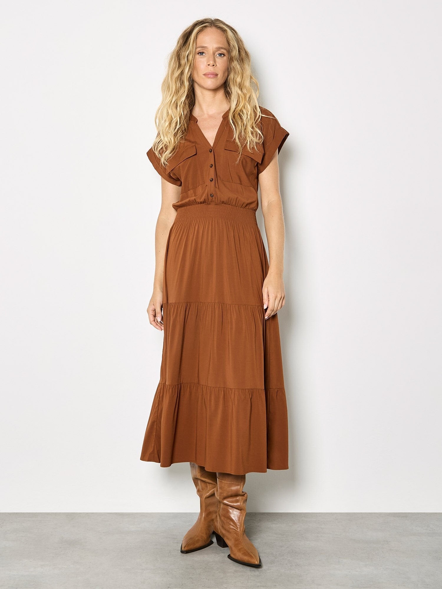 APRICOT - Tiered Utility Midaxi Dress - X182305 - Boutique Bubbles