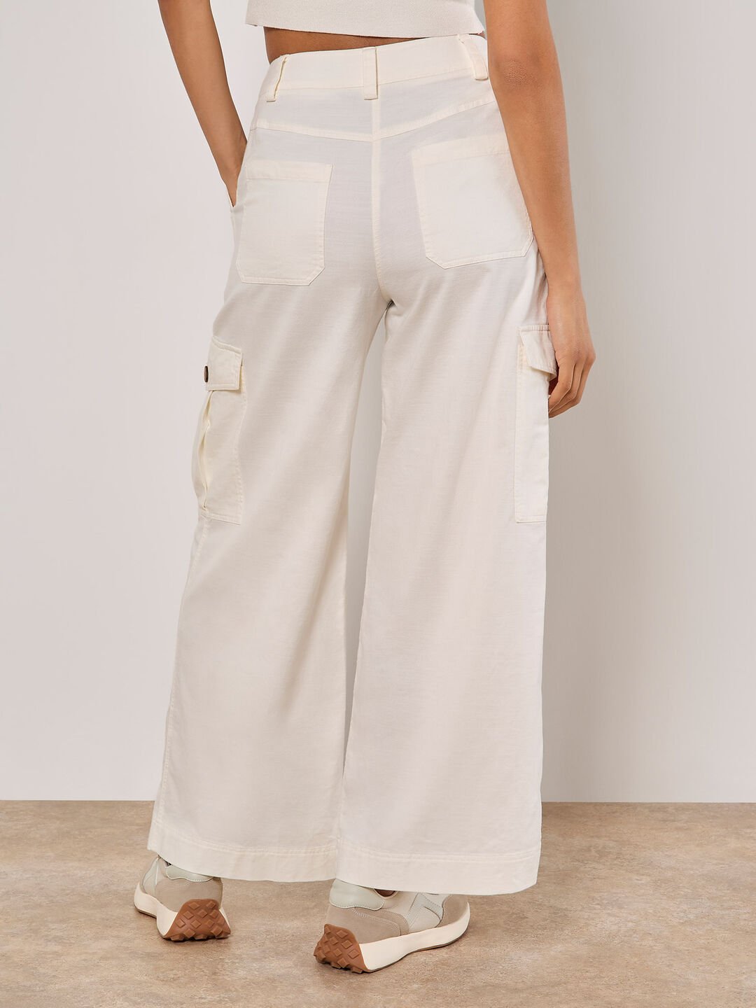 APRICOT - Wide Leg Chino Trousers - 956667 D - Boutique Bubbles
