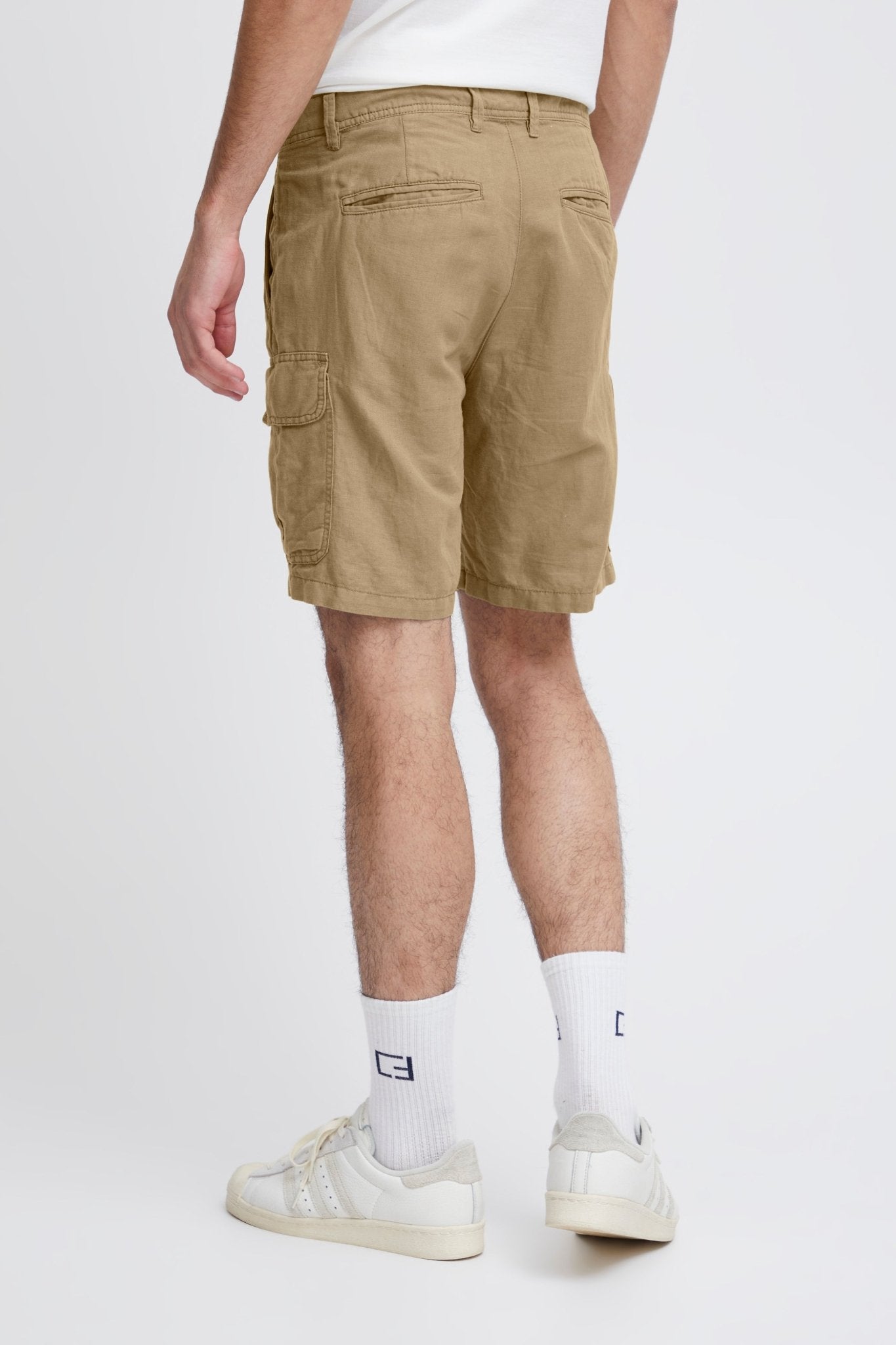 CASUAL FRIDAY - SIMON 0137 Cargo linen mix shorts - Boutique Bubbles