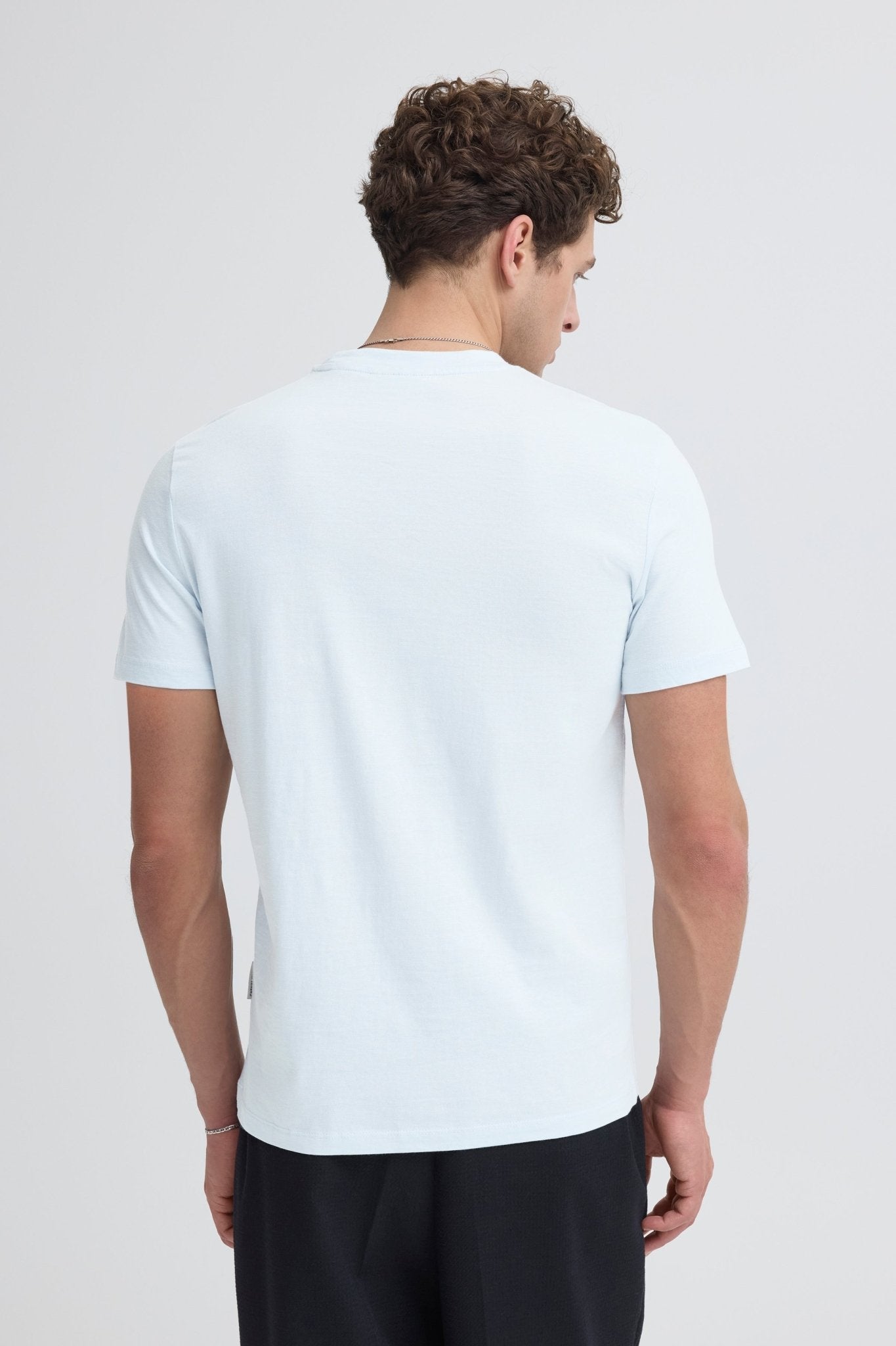 CASUAL FRIDAY - THOR micro striped tee - 20504834 - Boutique Bubbles