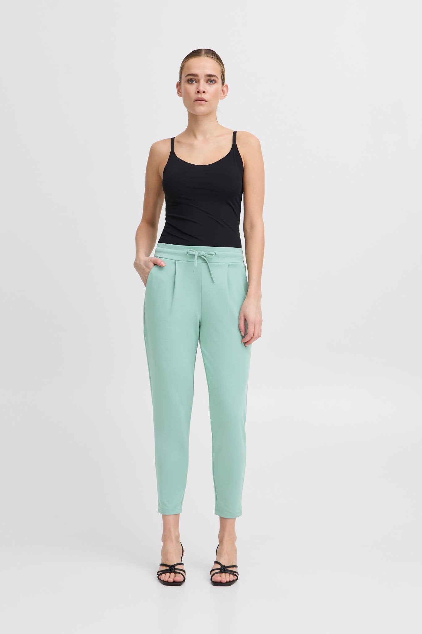 ICHI - IHKATE PANTS CROPPED - 20104757 - Boutique Bubbles