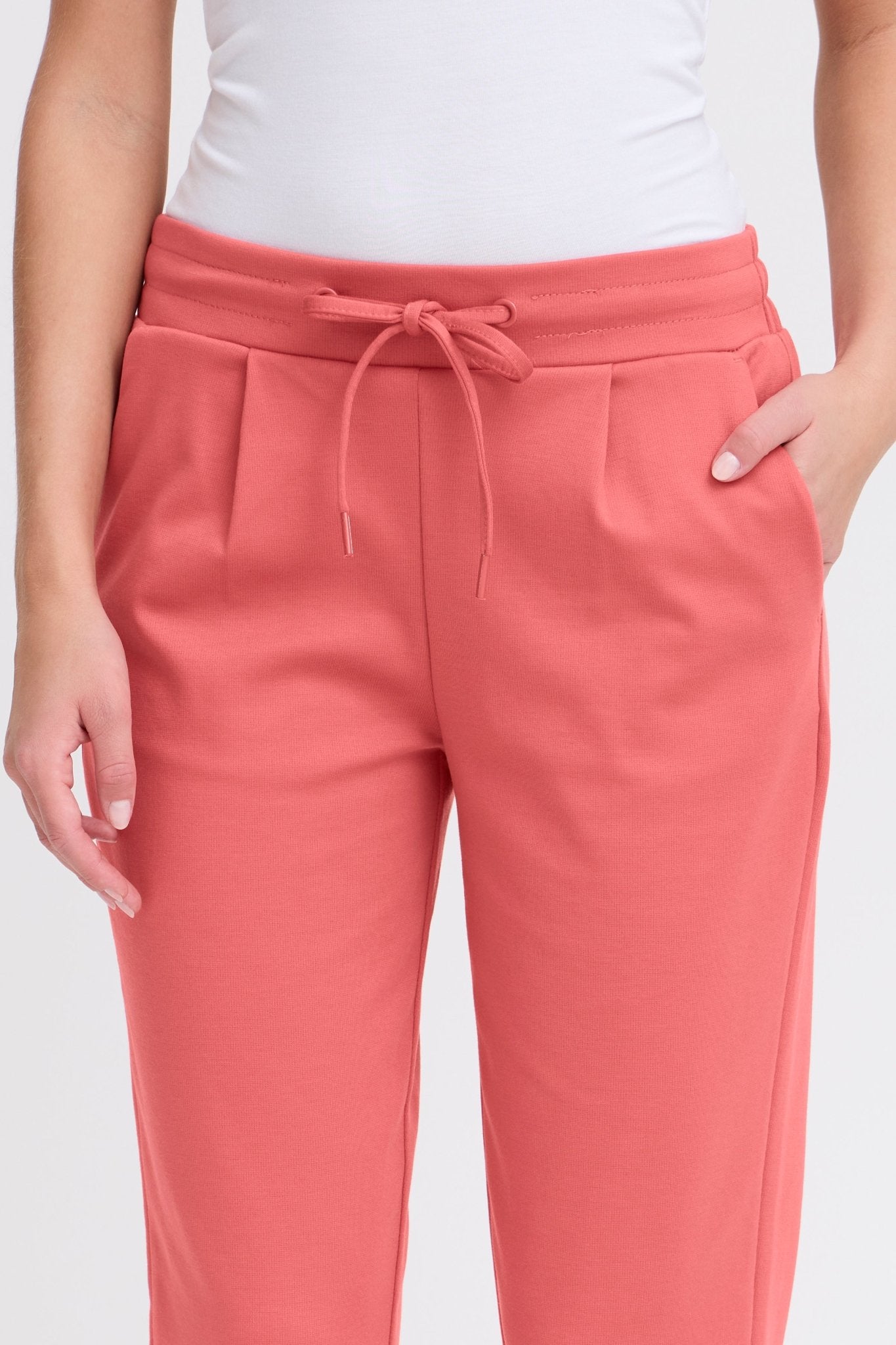 ICHI - IHKATE PANTS CROPPED - 20104757 - Boutique Bubbles