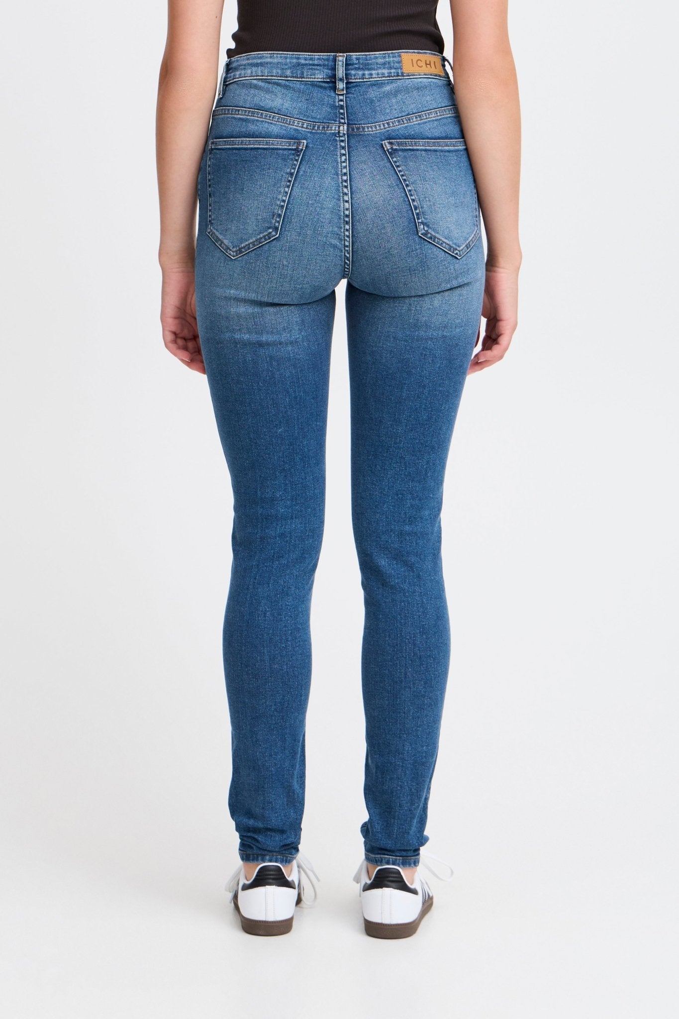 ICHI - TWIGGY SLIM HIGH WAIST - 20122631 - Boutique Bubbles