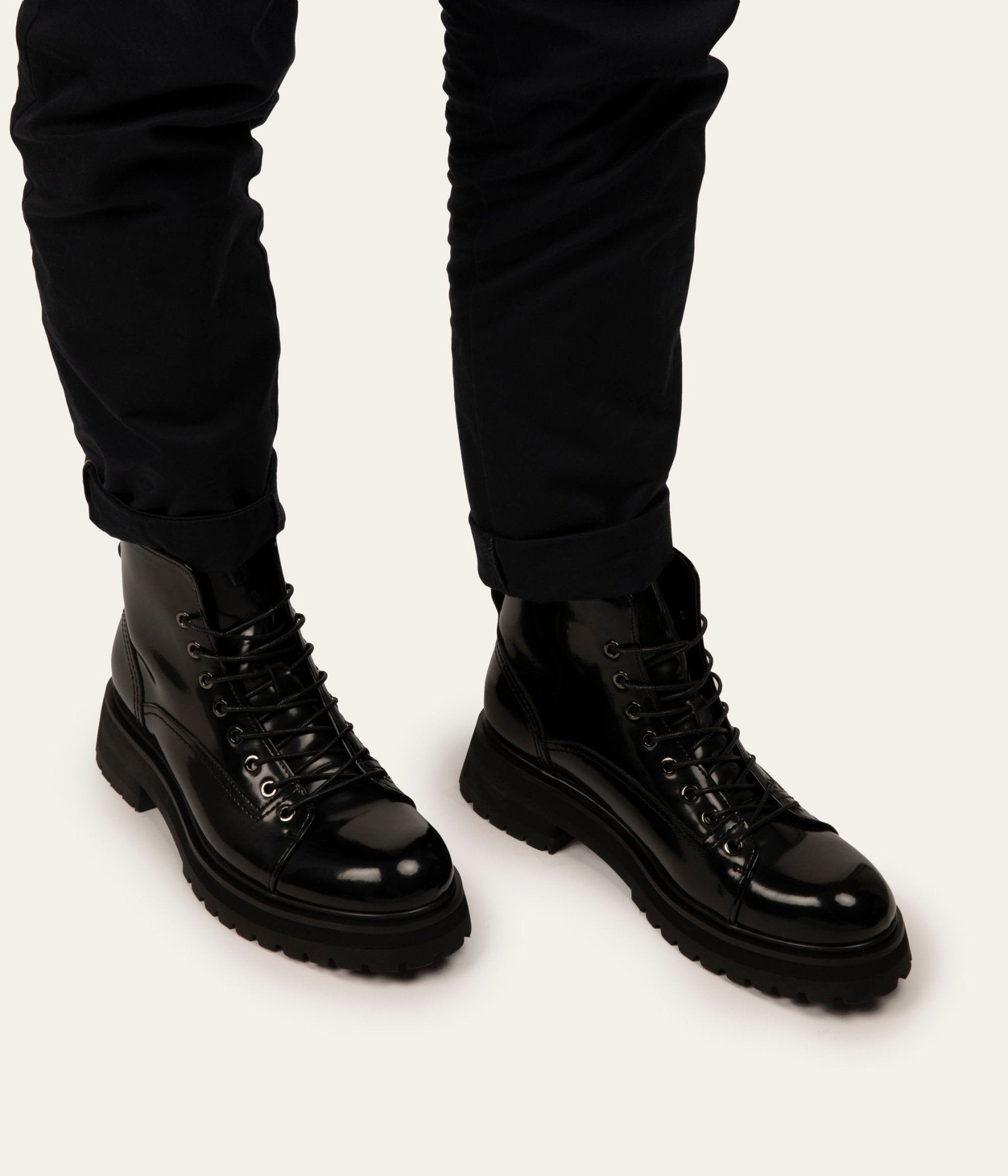 MATT&NAT - CHEAH Men's Vegan Boots - Boutique Bubbles