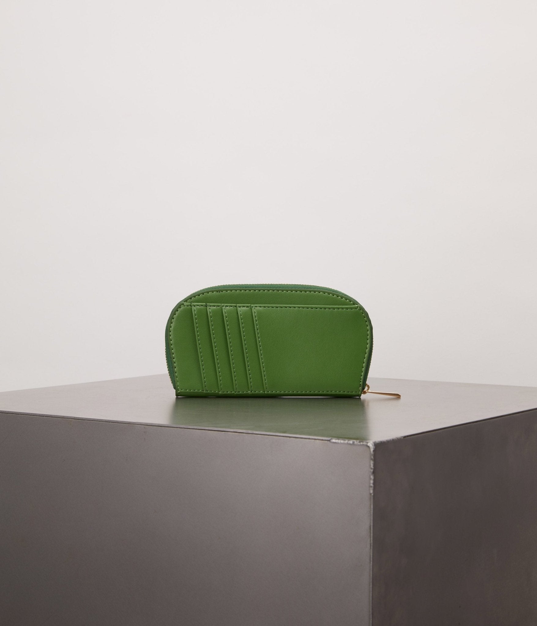 MATT&NAT - MEREL Vegan Card Holder – UPPEAL™ - Boutique Bubbles