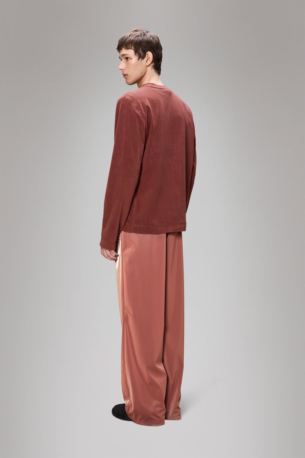 RAINS ADDIS Fleece Crewneck - Boutique Bubbles