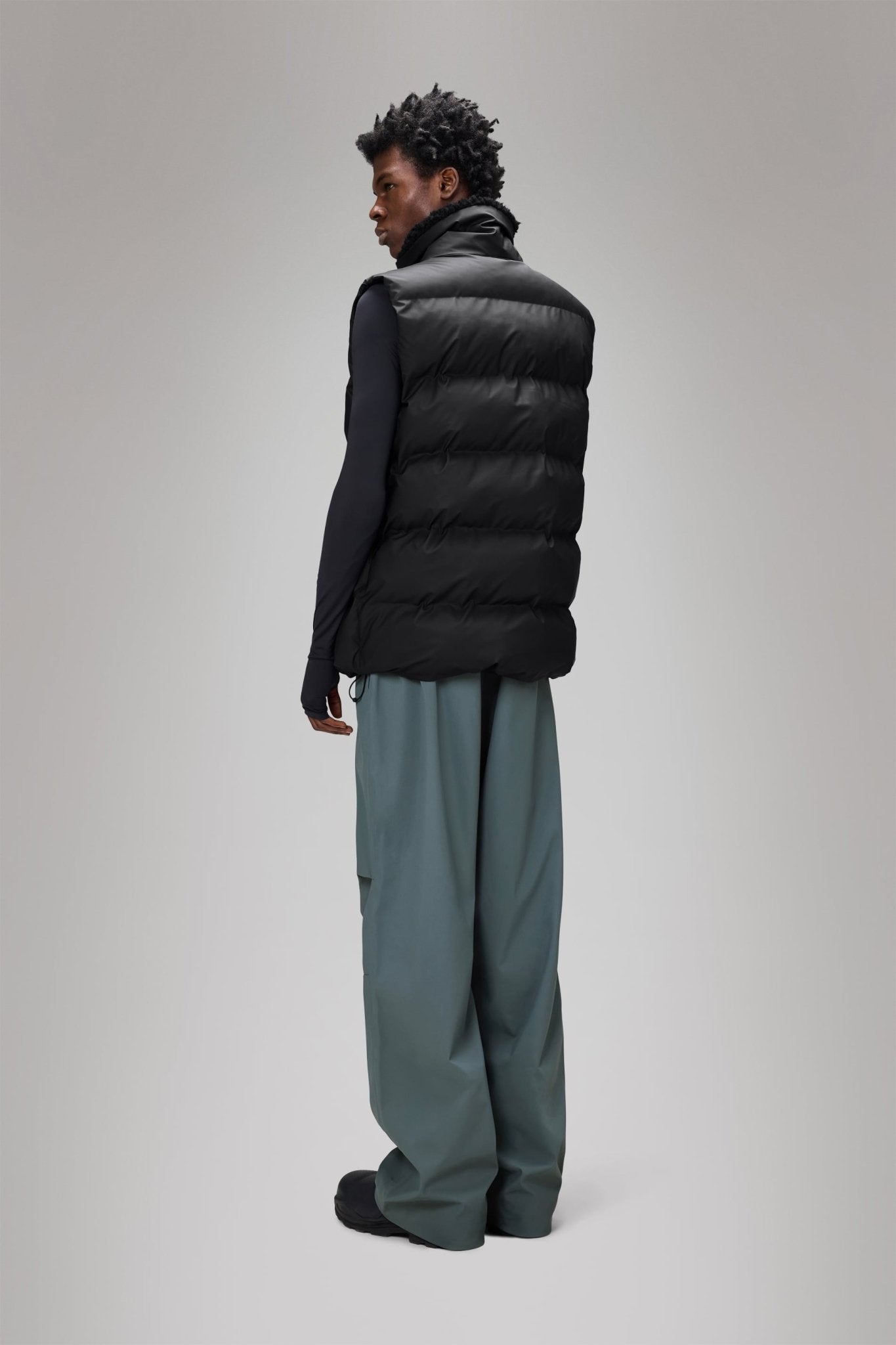 RAINS - Alta Vision Puffer Vest W3T2 - Boutique Bubbles