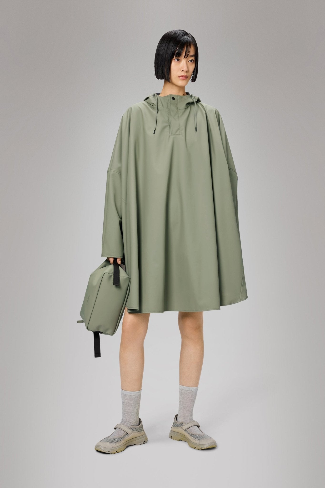 RAINS CAPE W3 - Boutique Bubbles