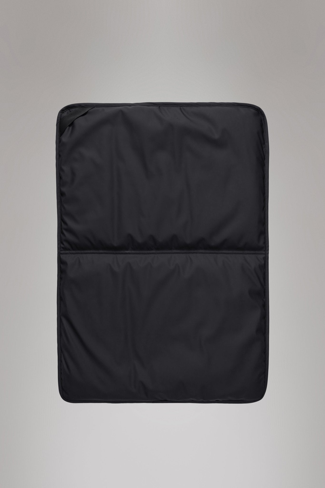 RAINS Carry Cushion W3 - Boutique Bubbles