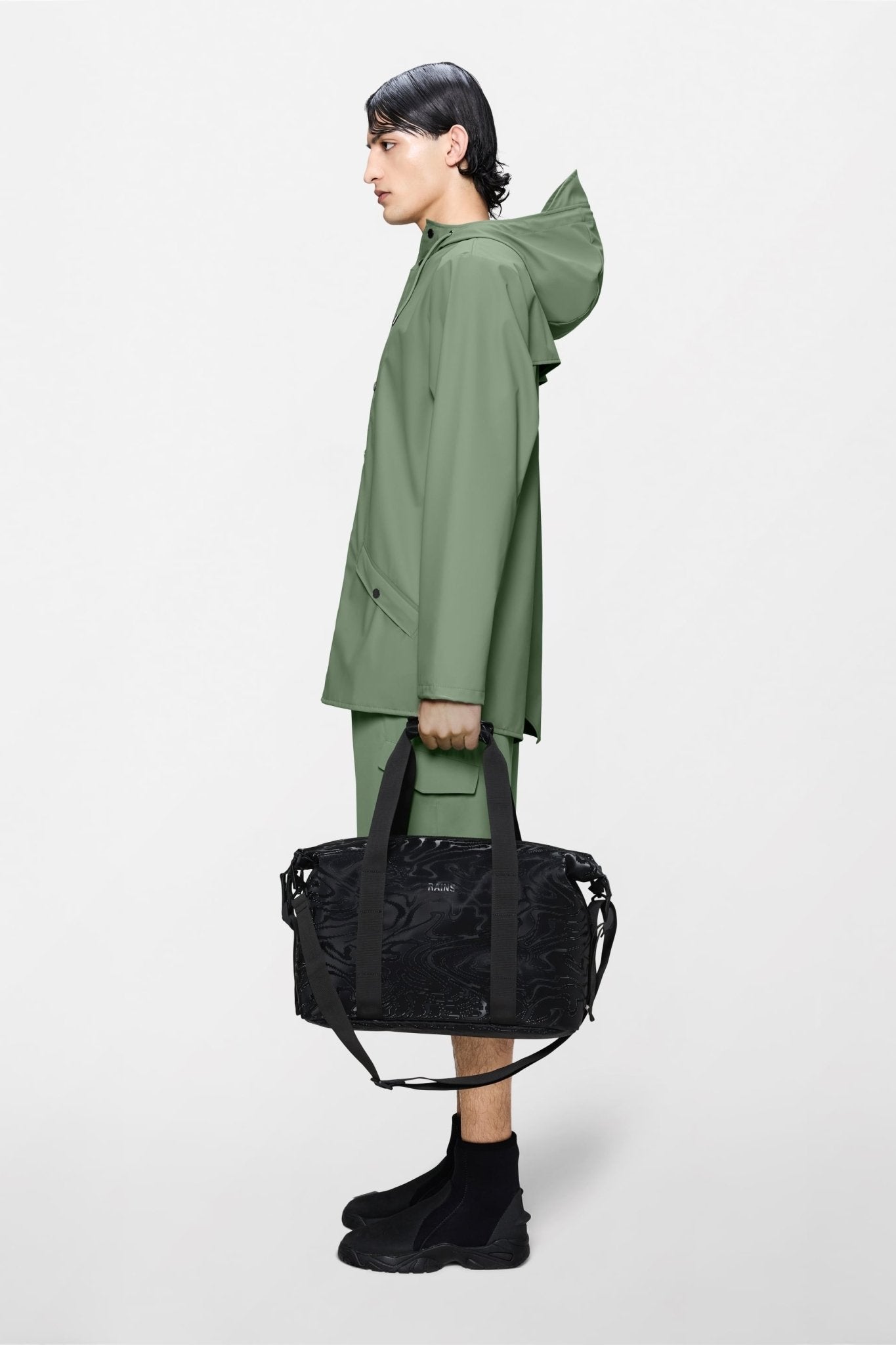 RAINS HILO Weekend Bag Small W3 - Boutique Bubbles