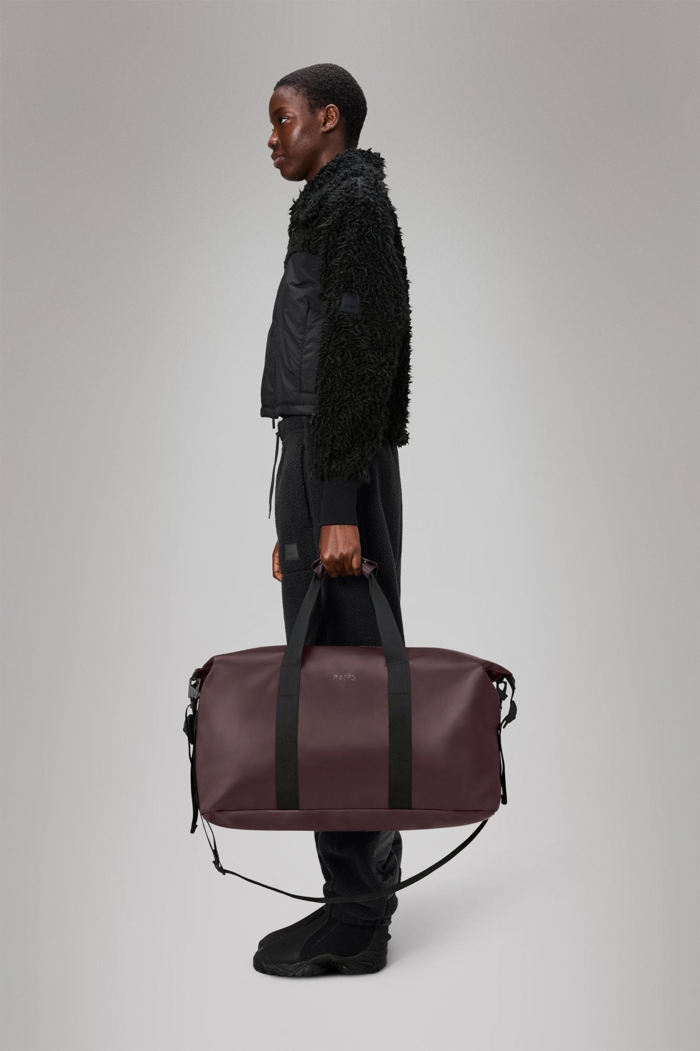 RAINS HILO Weekend Bag W3 - Boutique Bubbles