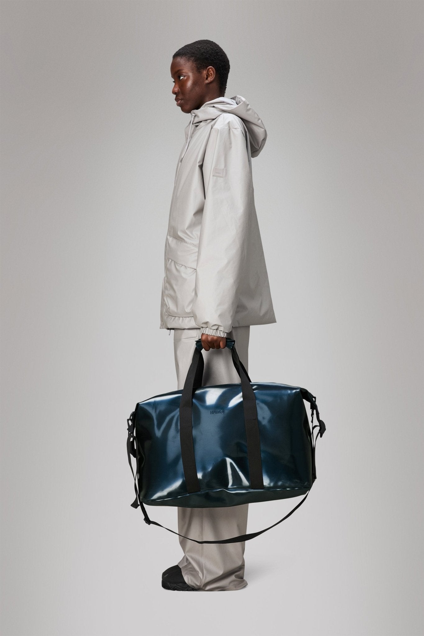 RAINS HILO Weekend Bag W3 - Boutique Bubbles