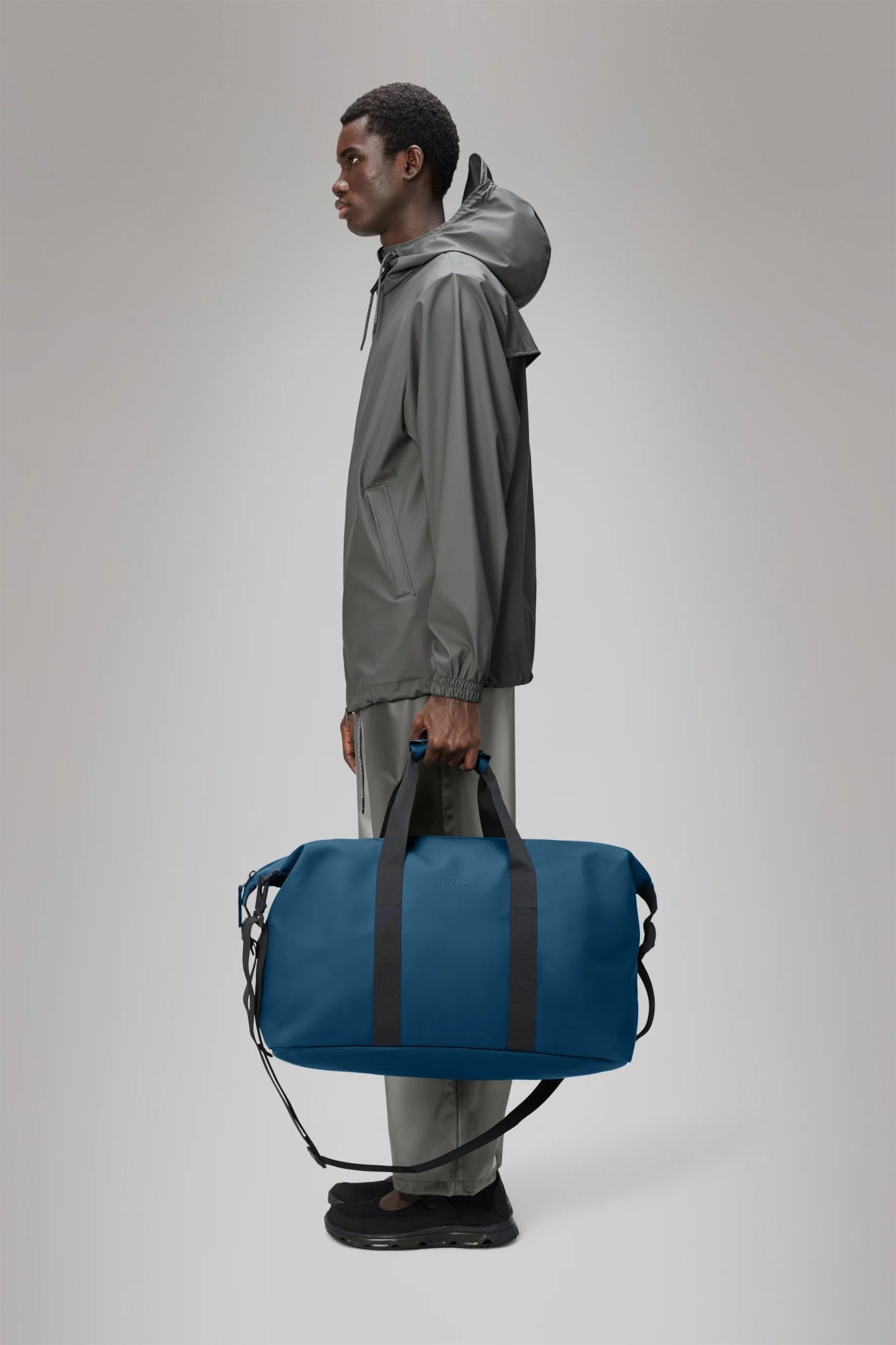 RAINS HILO Weekend Bag W3 - Boutique Bubbles