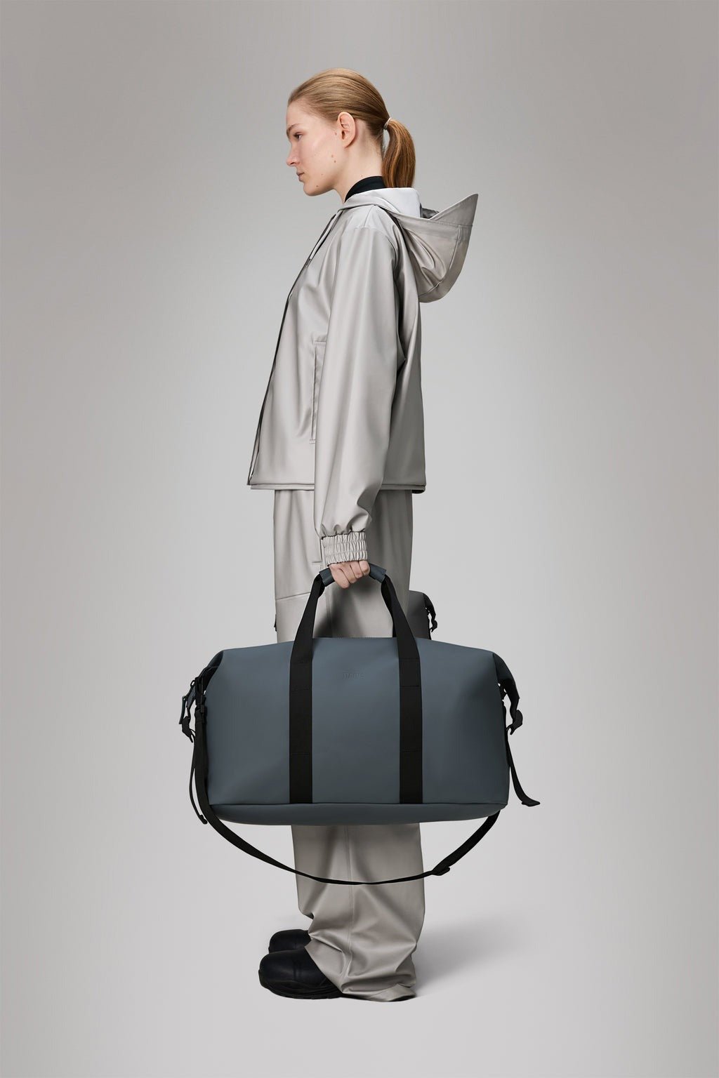 RAINS HILO Weekend Bag W3 - Boutique Bubbles