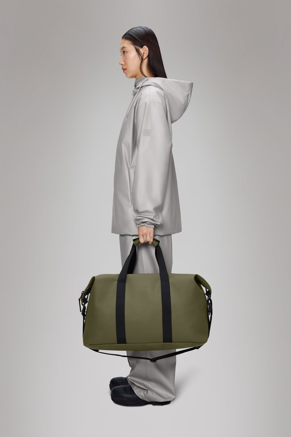 RAINS HILO Weekend Bag W3 - Boutique Bubbles