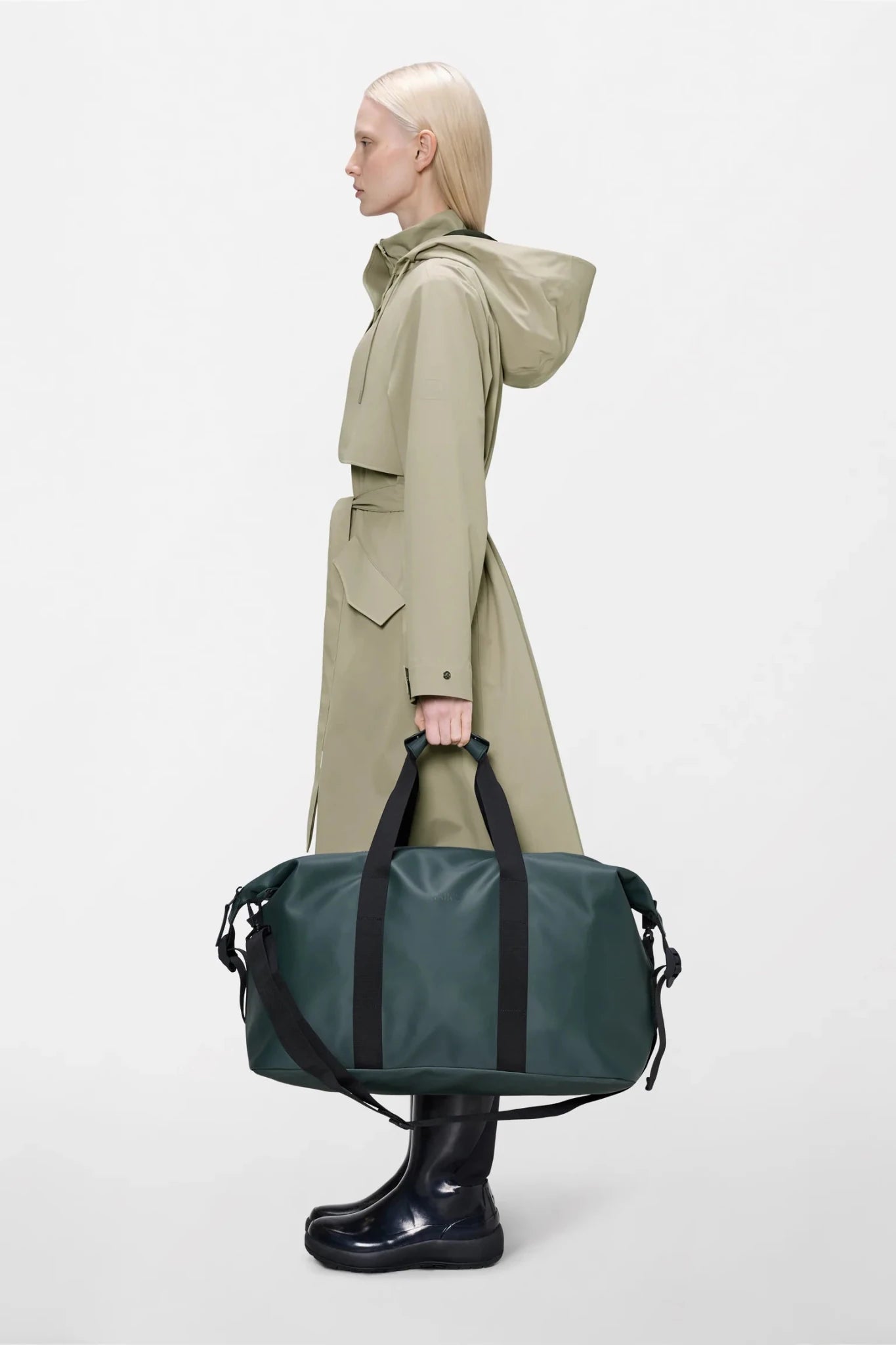 RAINS HILO Weekend Bag W3 - Boutique Bubbles