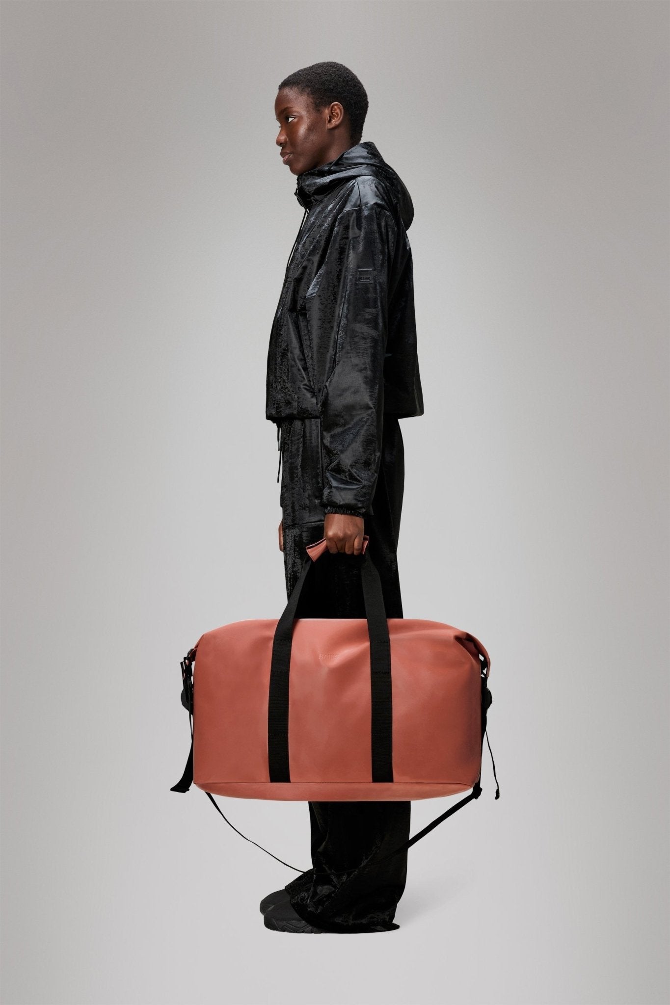 RAINS HILO Weekend Bag W3 - Boutique Bubbles