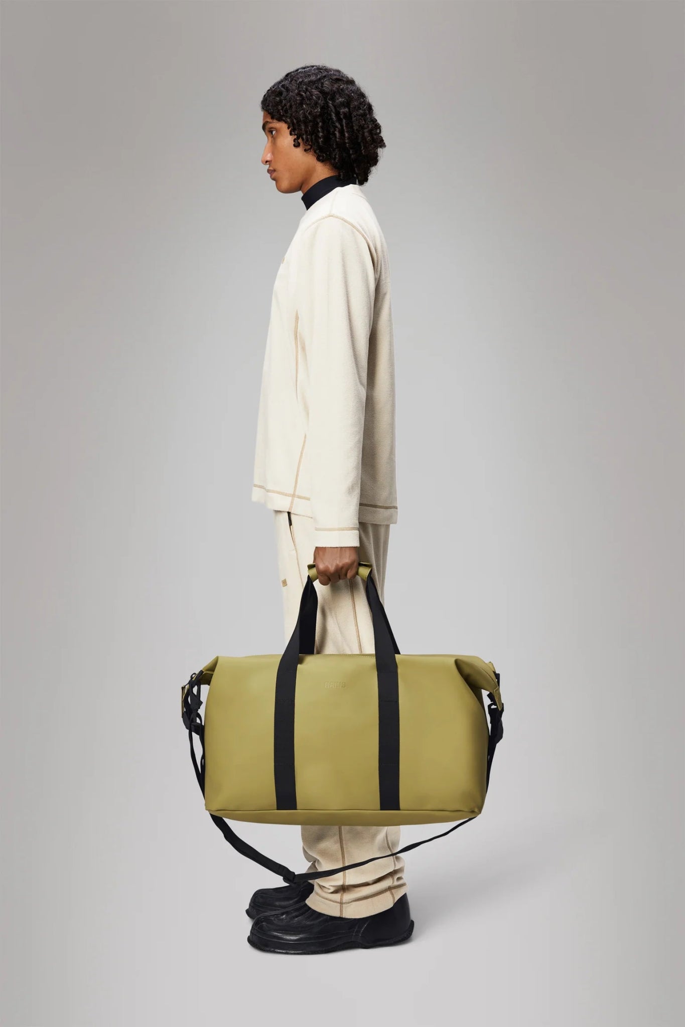 RAINS HILO Weekend Bag W3 - Boutique Bubbles