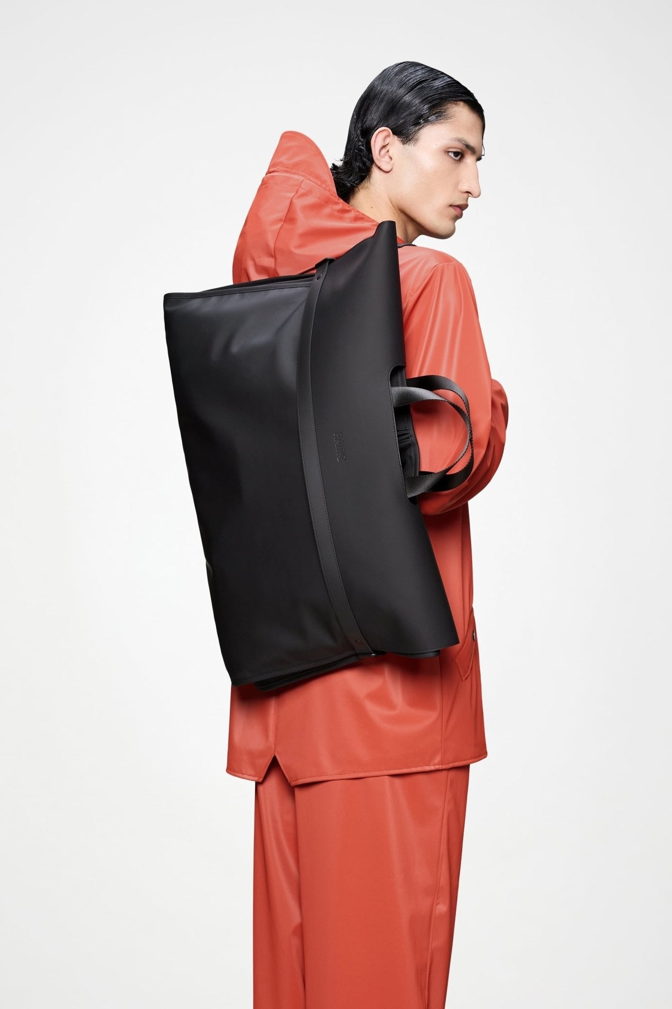RAINS - OTG Suit Bag W3 - Boutique Bubbles