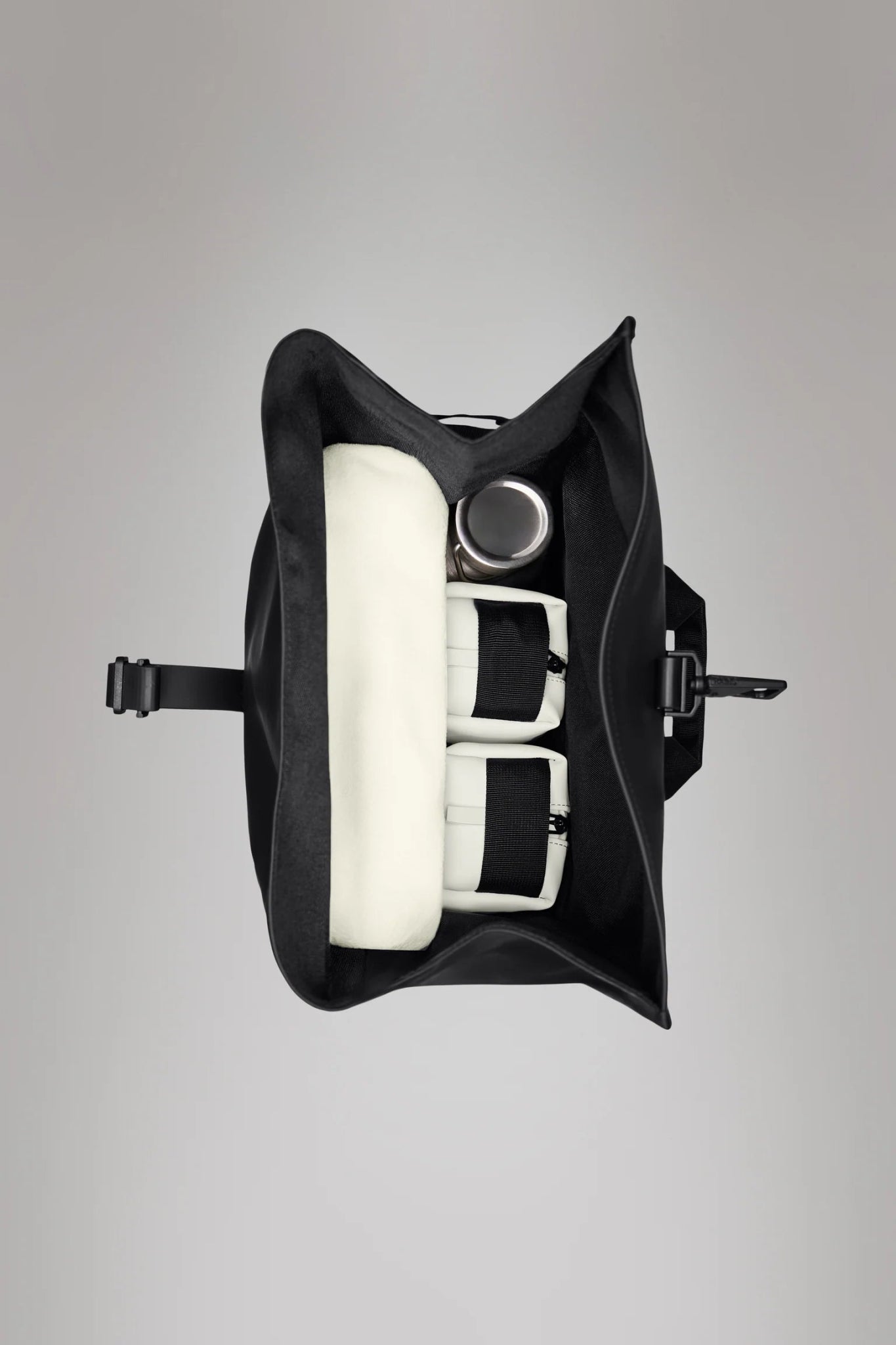 RAINS ROLLTOP Rucksack Large W3 - Boutique Bubbles