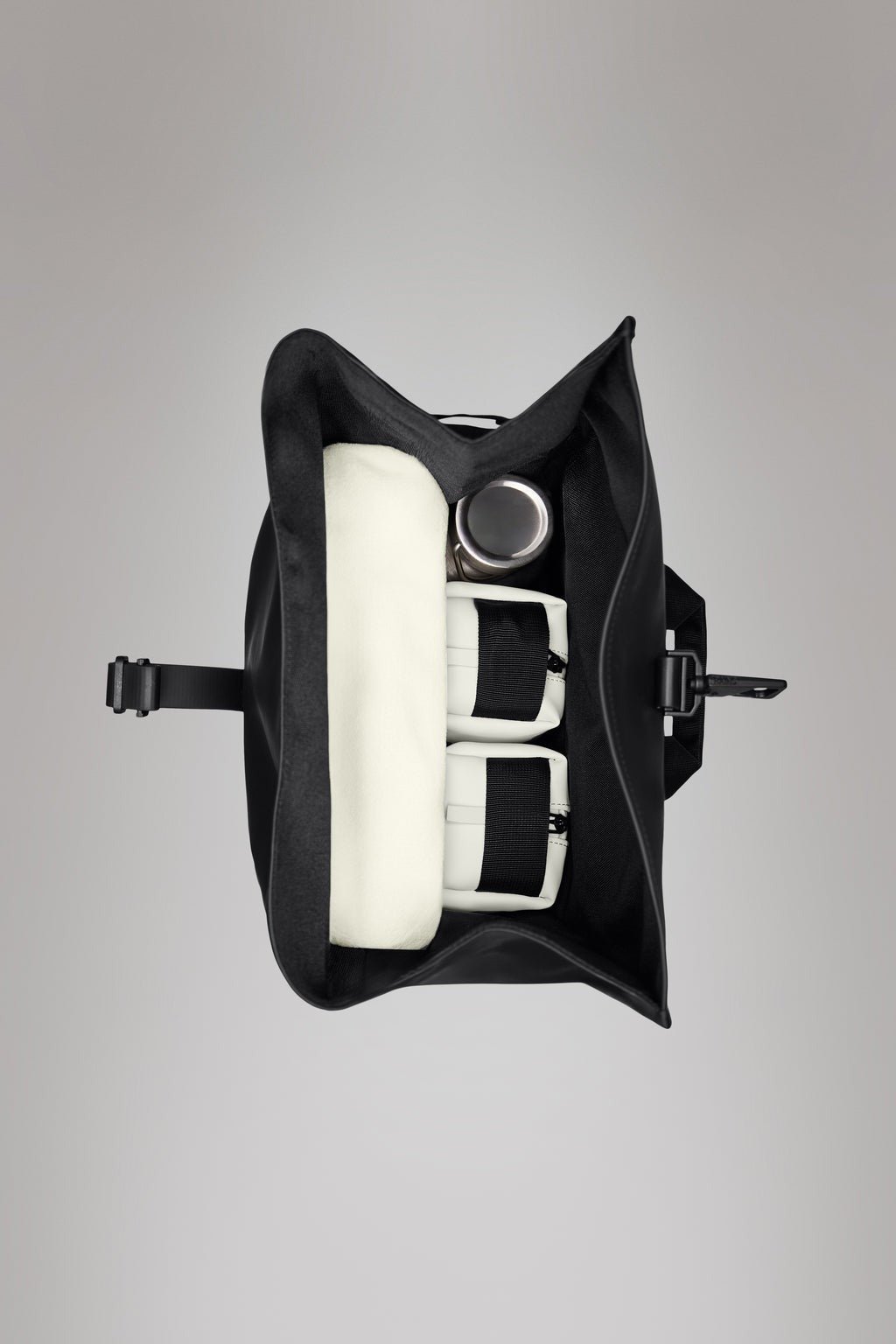 RAINS ROLLTOP Rucksack Large W3 - Boutique Bubbles