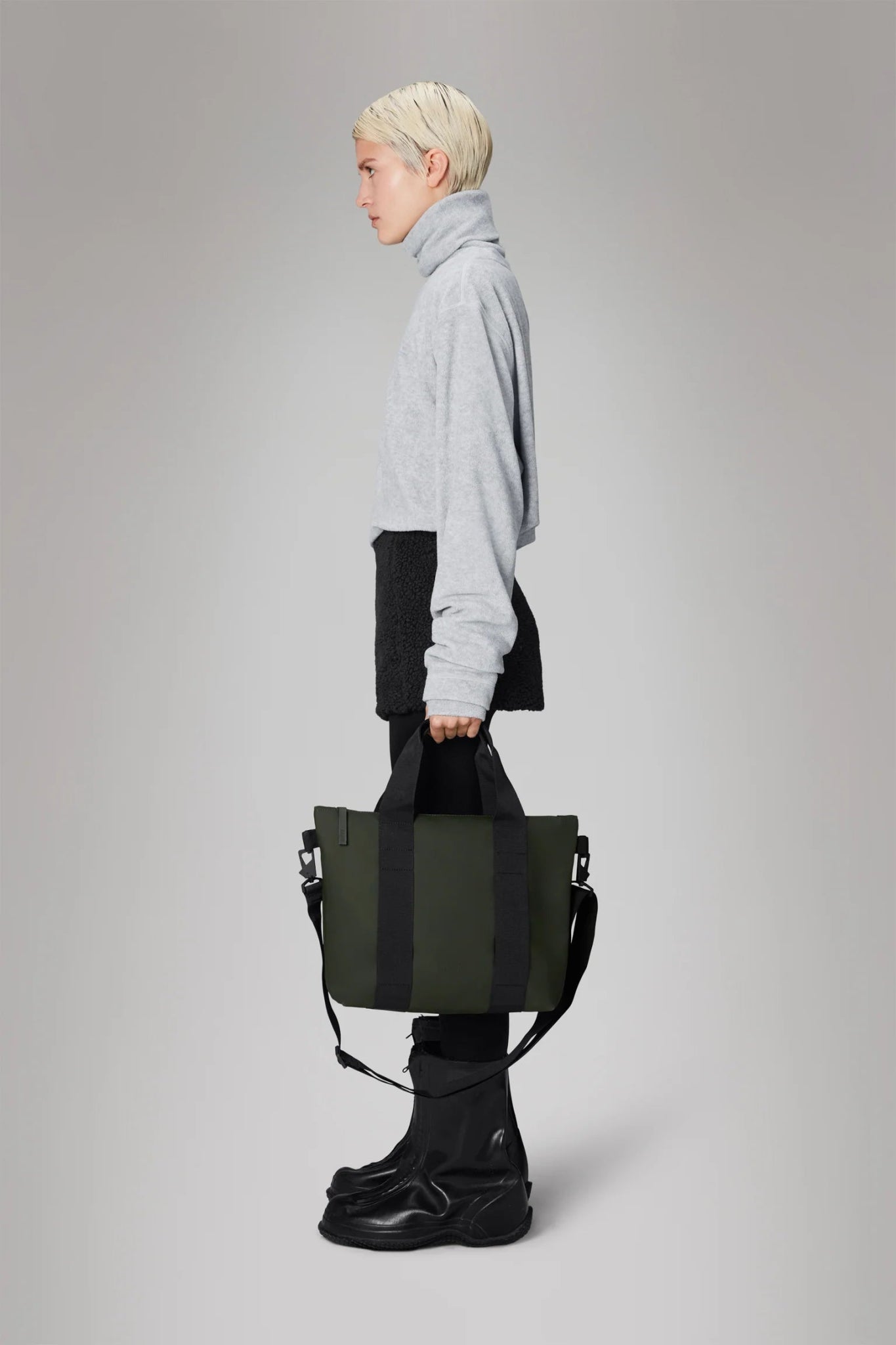 RAINS TOTE Bag Micro W3 - Boutique Bubbles