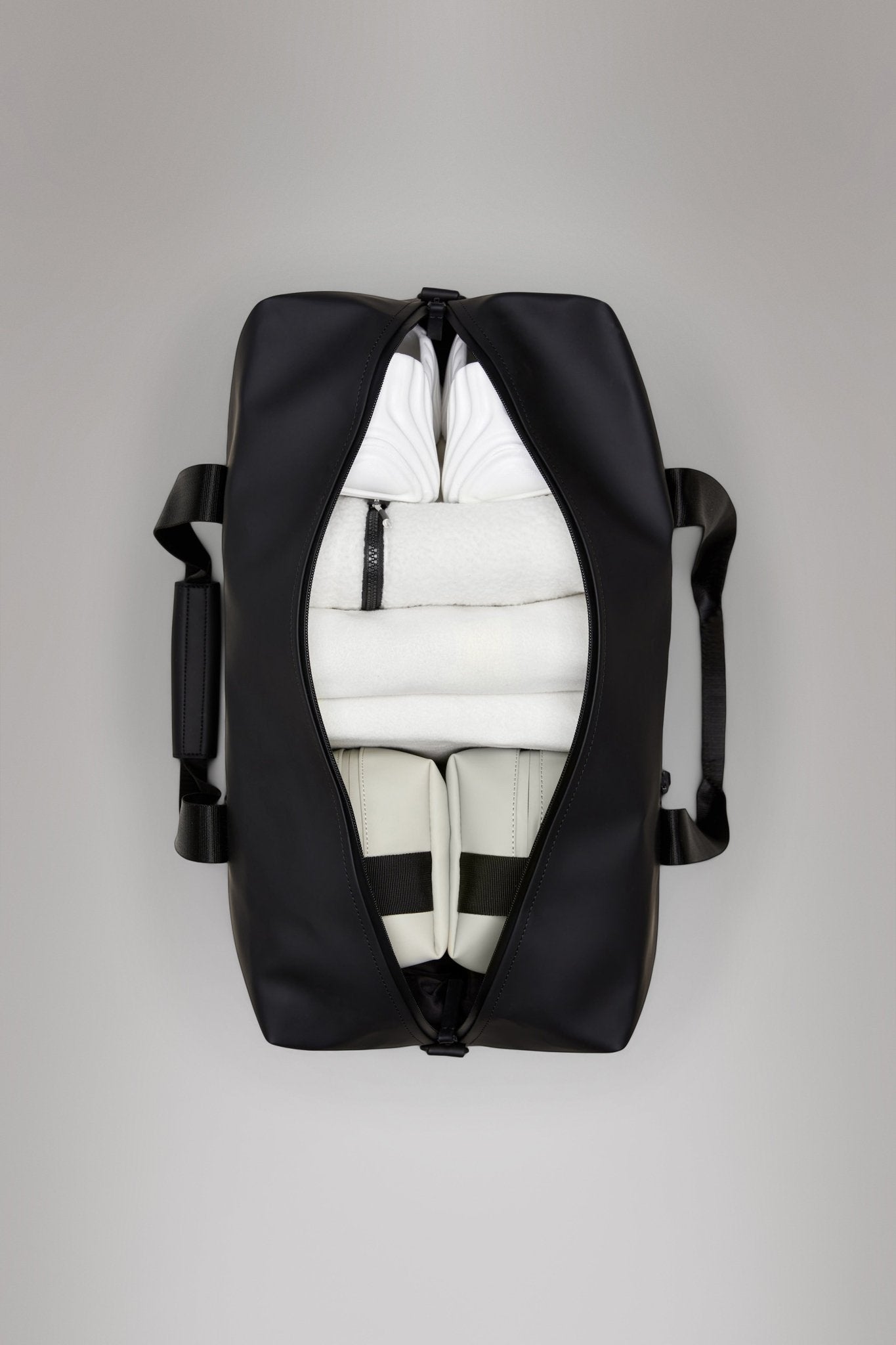 RAINS TRAIL Gym Bag W3 - Boutique Bubbles