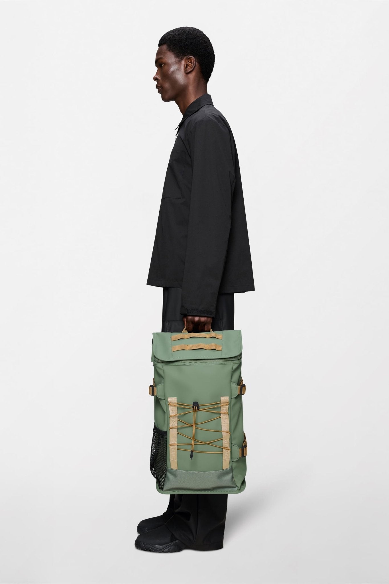 RAINS TRAIL Mountaineer Bag W3 - Boutique Bubbles
