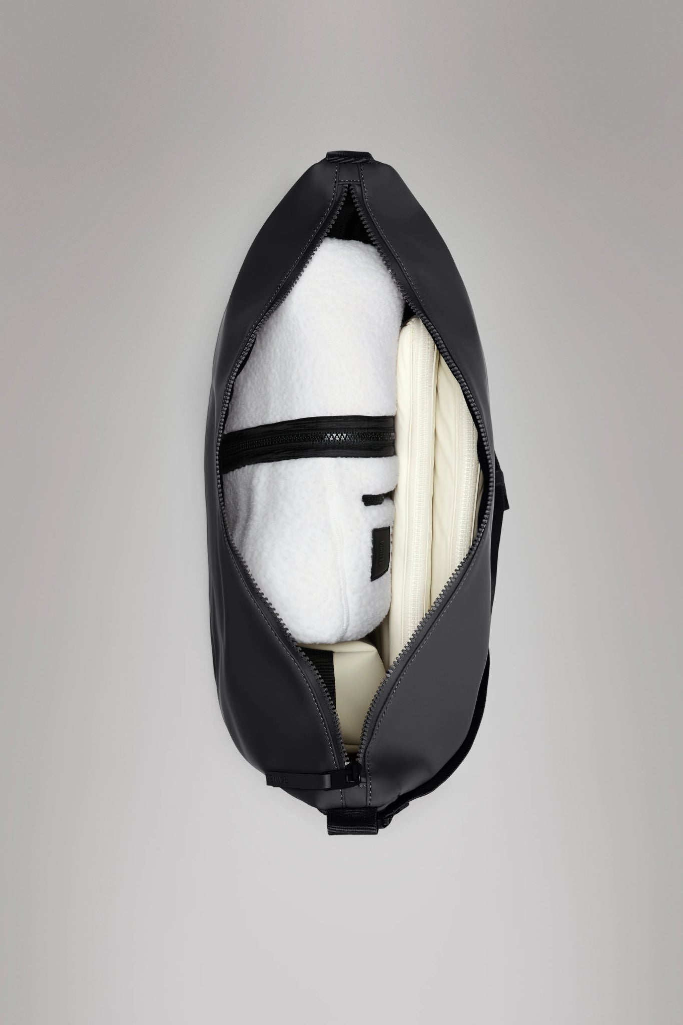 RAINS VALERA SHOULDER BAG large W3 - Boutique Bubbles