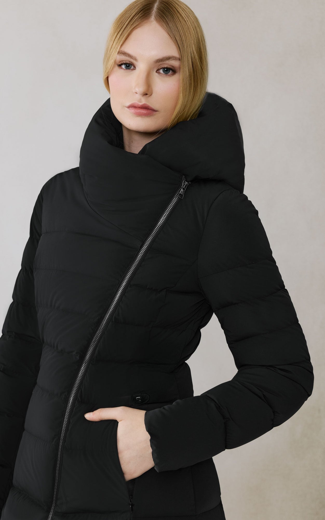 SOIA&KYO JUDY - L - Stretch Down Maxi Coat - Boutique Bubbles