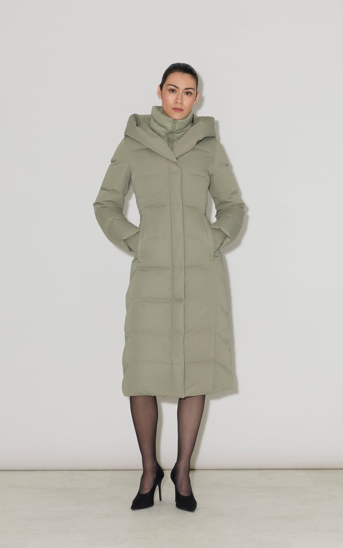 SOIA&KYO TALYSE-U - Women's down coat with hood - Boutique Bubbles