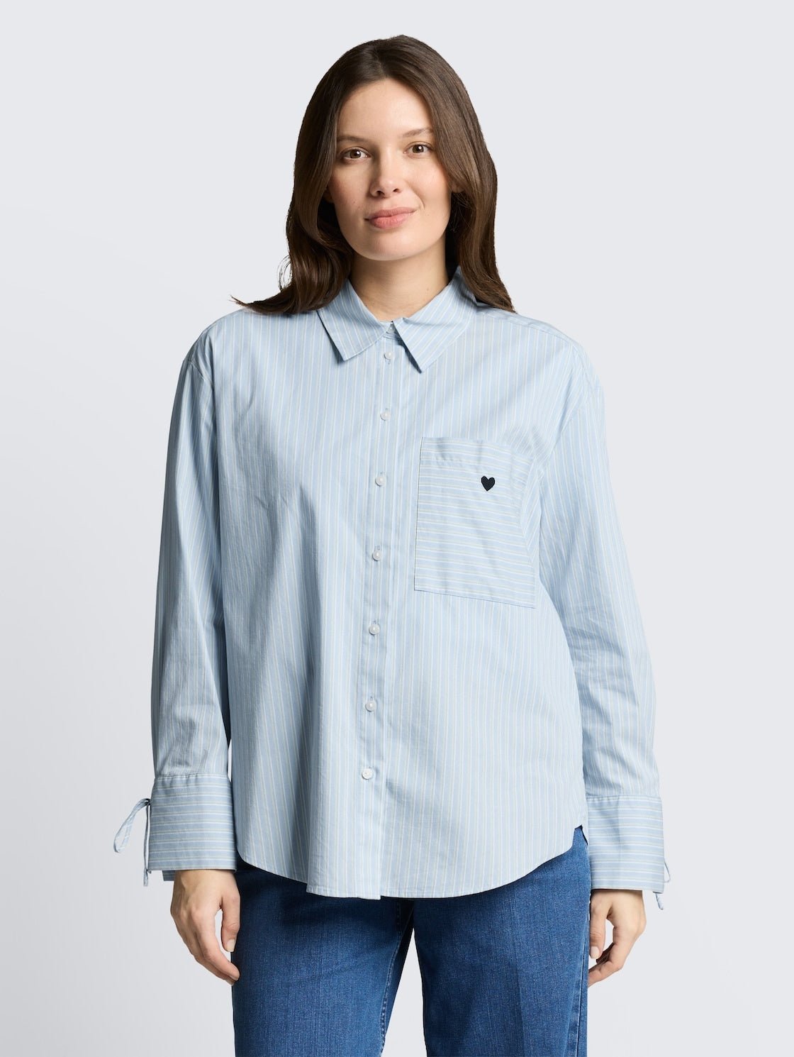 TOM TAILOR - Oversized shirt blouse with heart embroidery - 1049800 - Boutique Bubbles
