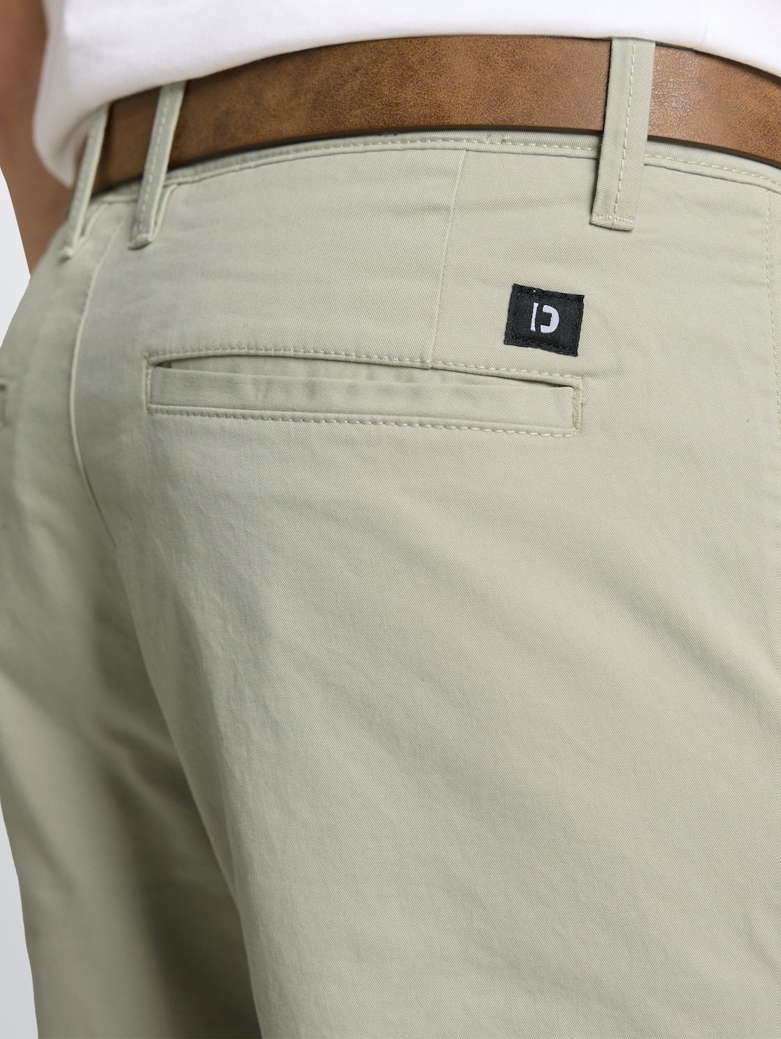 TOM TAILOR - TTSLIM chino trousers with belt - 1052070 - Boutique Bubbles
