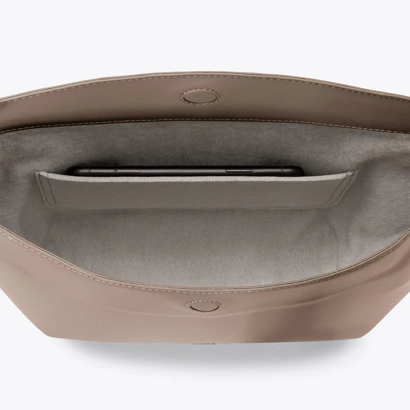UCON ACROBATICS - SOFIE MEDIUM BAG LOTUS INFINITY - Boutique Bubbles