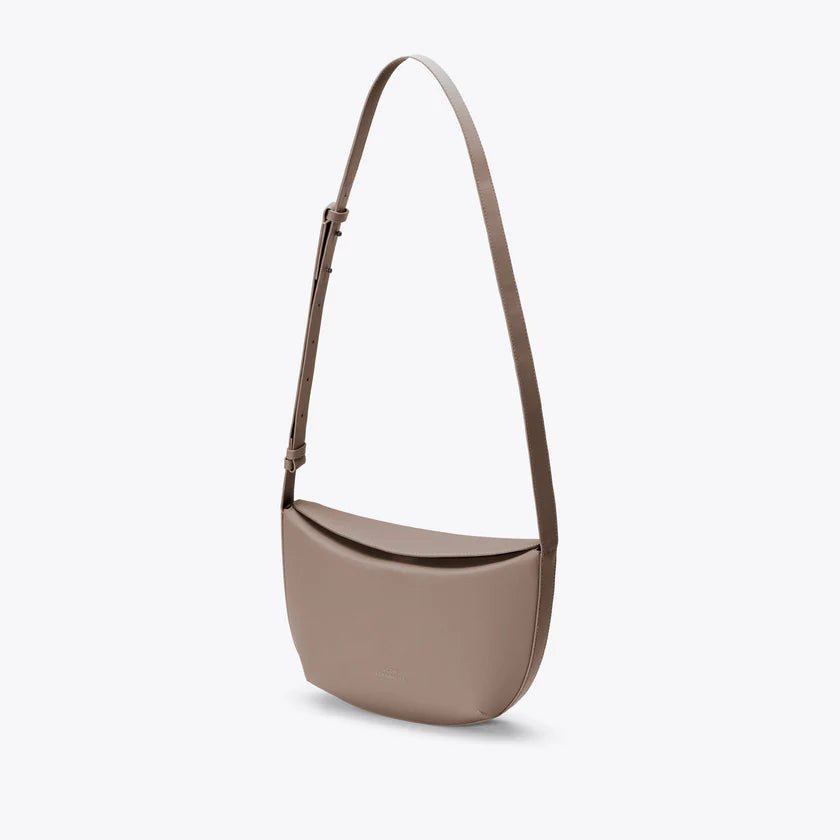 UCON ACROBATICS - SOFIE MEDIUM BAG LOTUS INFINITY - Boutique Bubbles