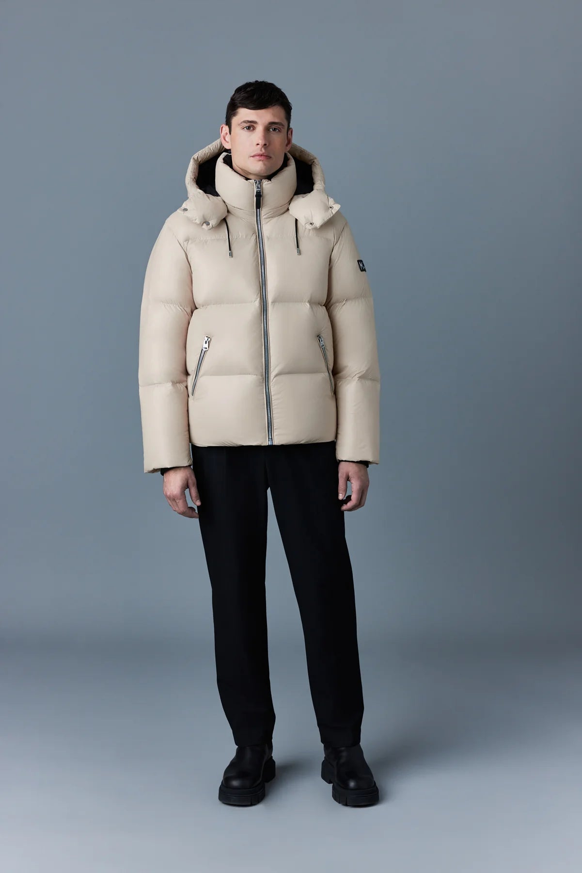 MACKAGE KENT-Z - lustrous light down jacket with hood - Boutique Bubbles