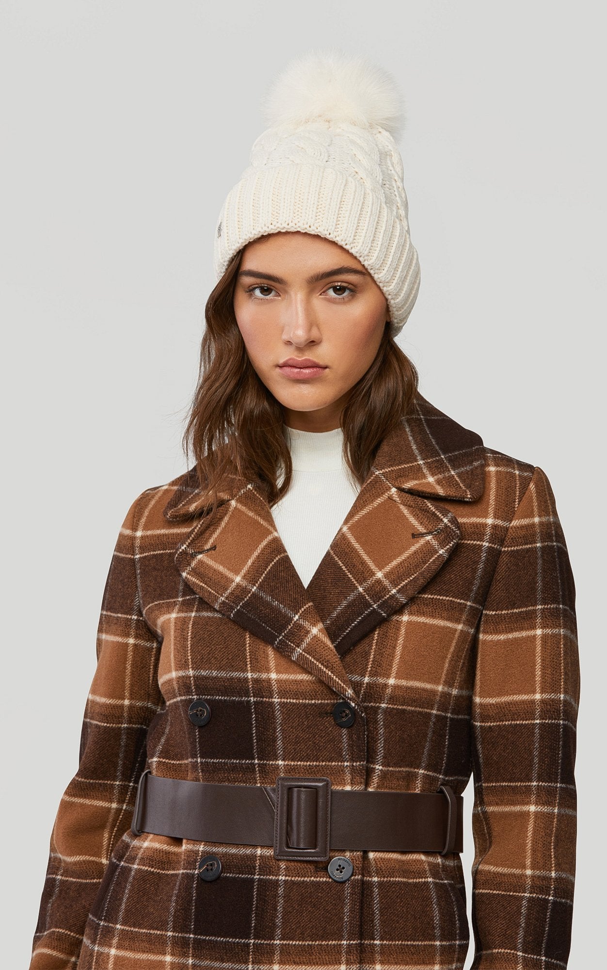 SOIA&KYO AMALIE TN - cable-knit hat with matching removable pompom - Boutique Bubbles