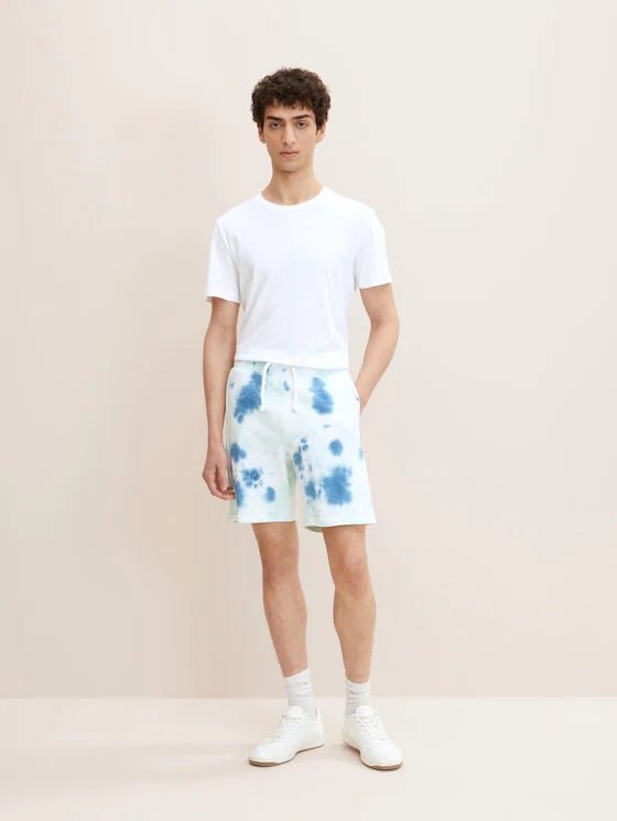 TOM TAILOR - BATIK SWEAT SHORTS - Boutique Bubbles