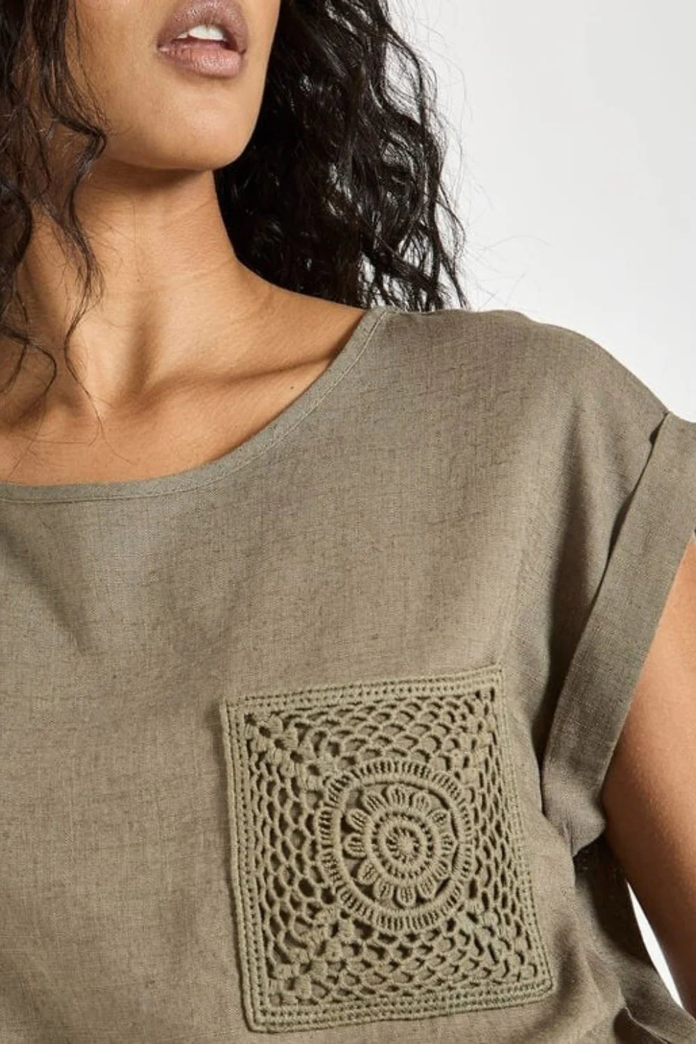 APRICOT - Crochet Pocket Turn Up T-Shirt - X190225 - Boutique Bubbles