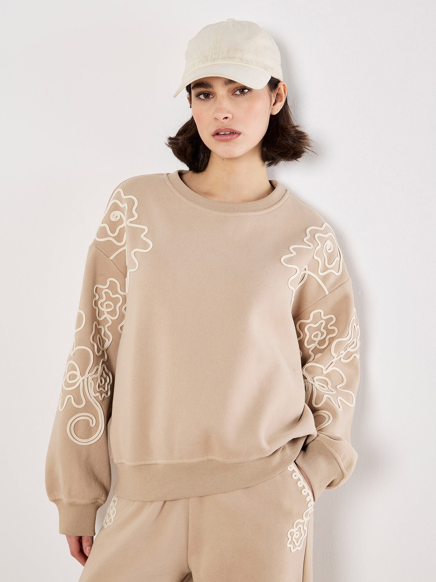APRICOT - Floral Cornelli Embroidered Sweatshirt - X120031 - Boutique Bubbles