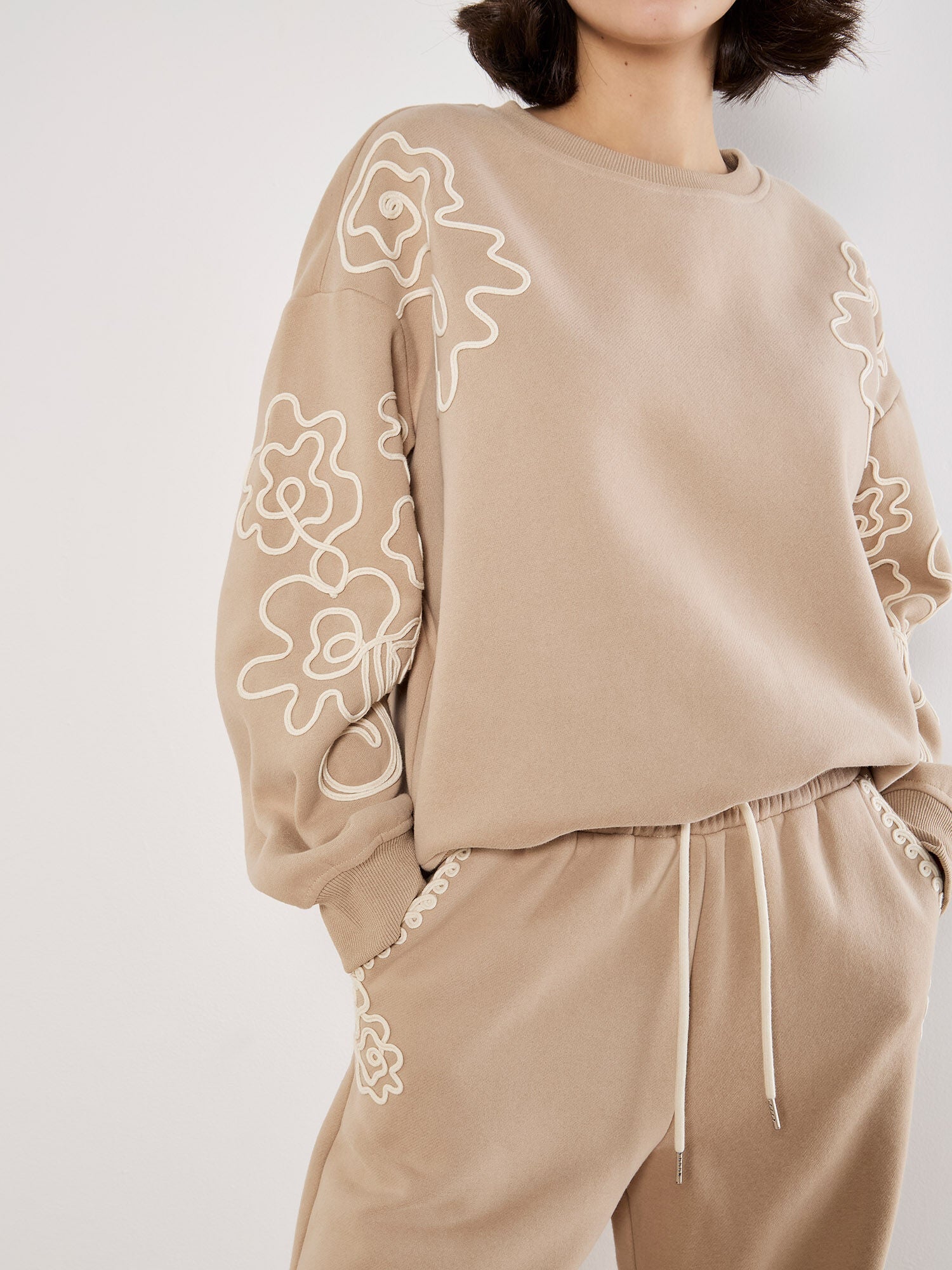 APRICOT - Floral Cornelli Embroidered Sweatshirt - X120031 - Boutique Bubbles