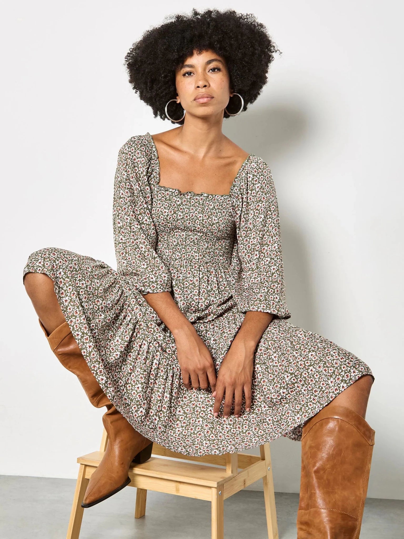 APRICOT - Green Ditsy Floral Smocked Midi Dress - X164448 - Boutique Bubbles