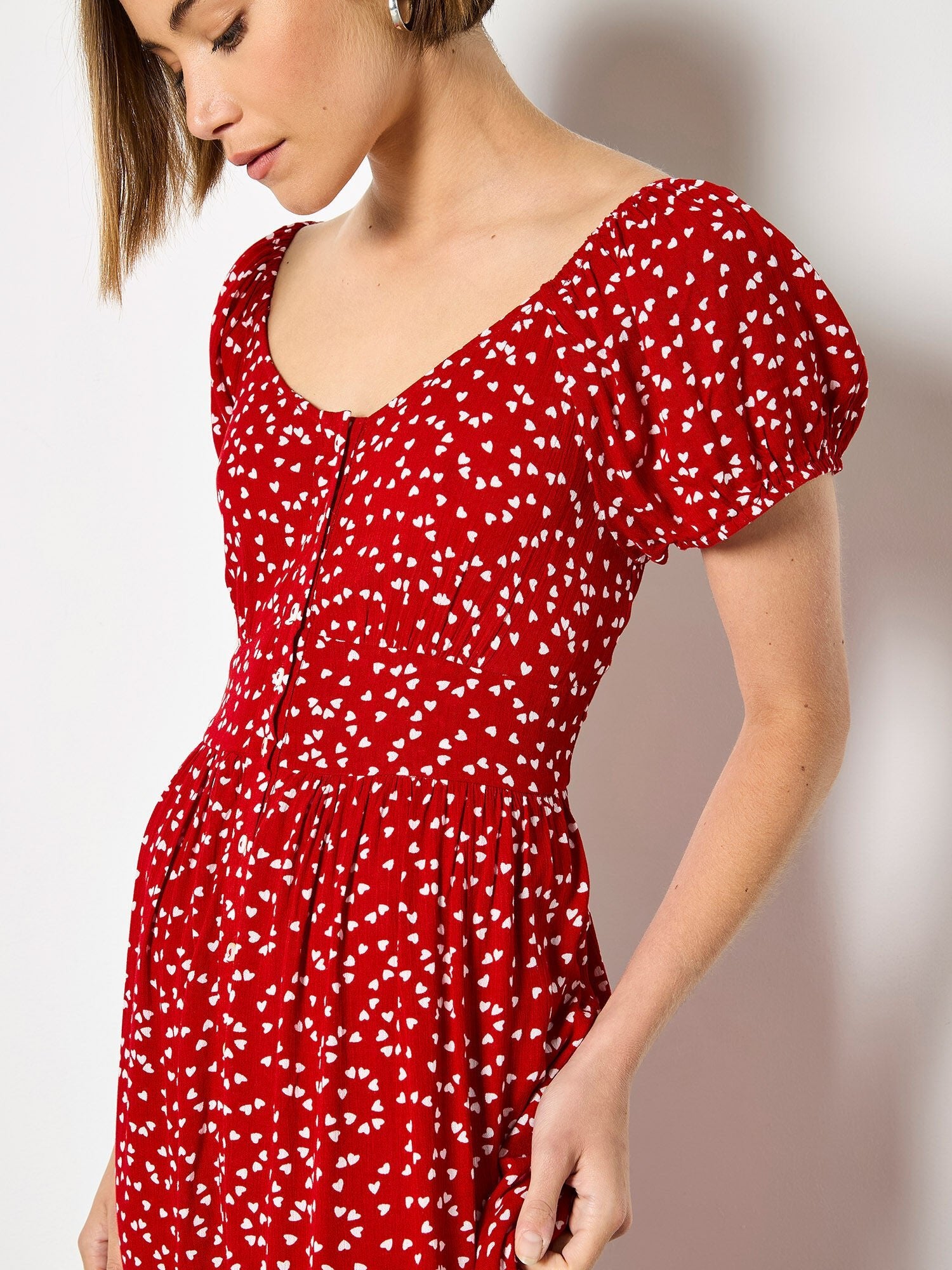 APRICOT - Mini Heart Print Midi Dress - X174546 - Boutique Bubbles