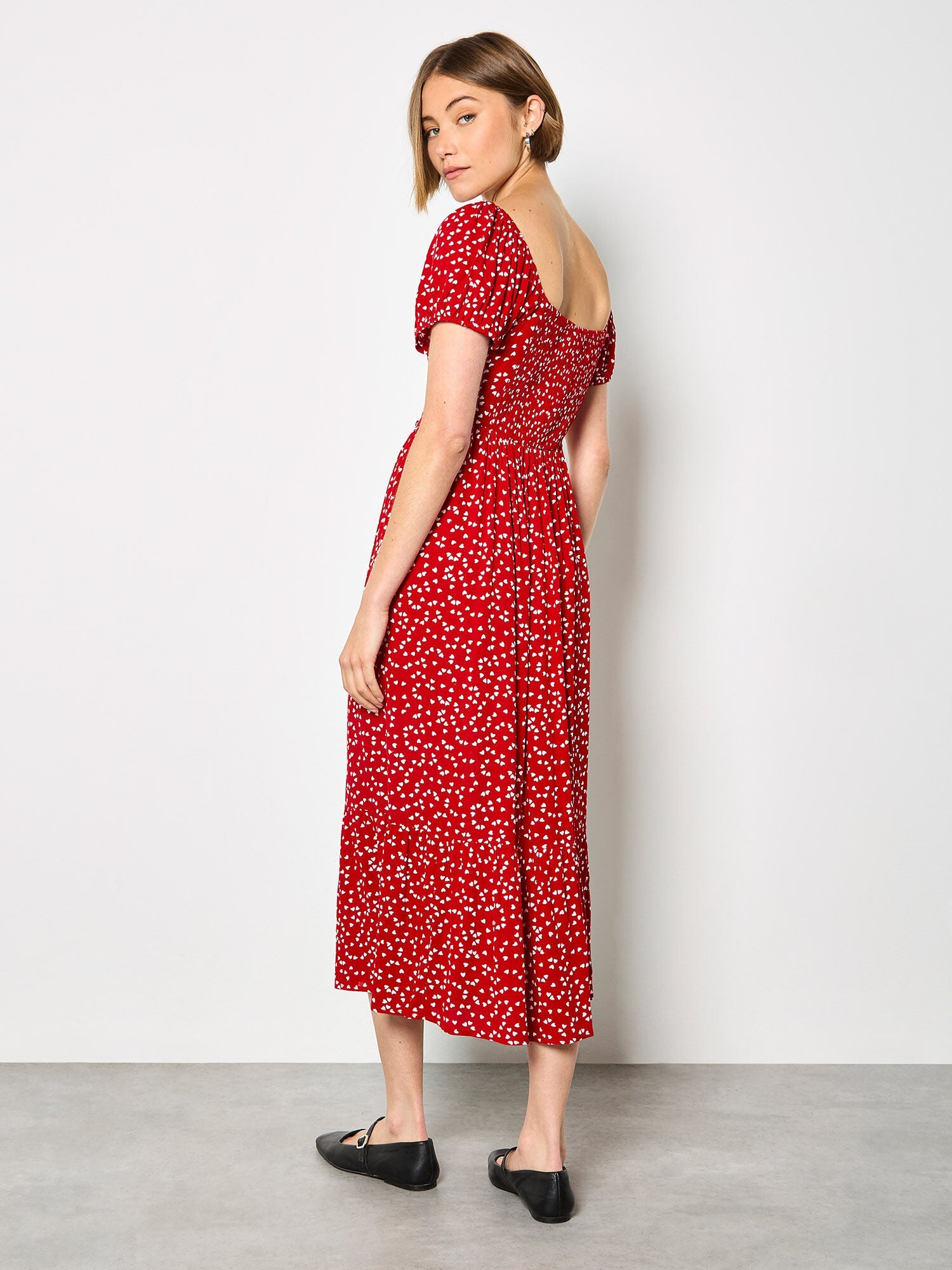 APRICOT - Mini Heart Print Midi Dress - X174546 - Boutique Bubbles