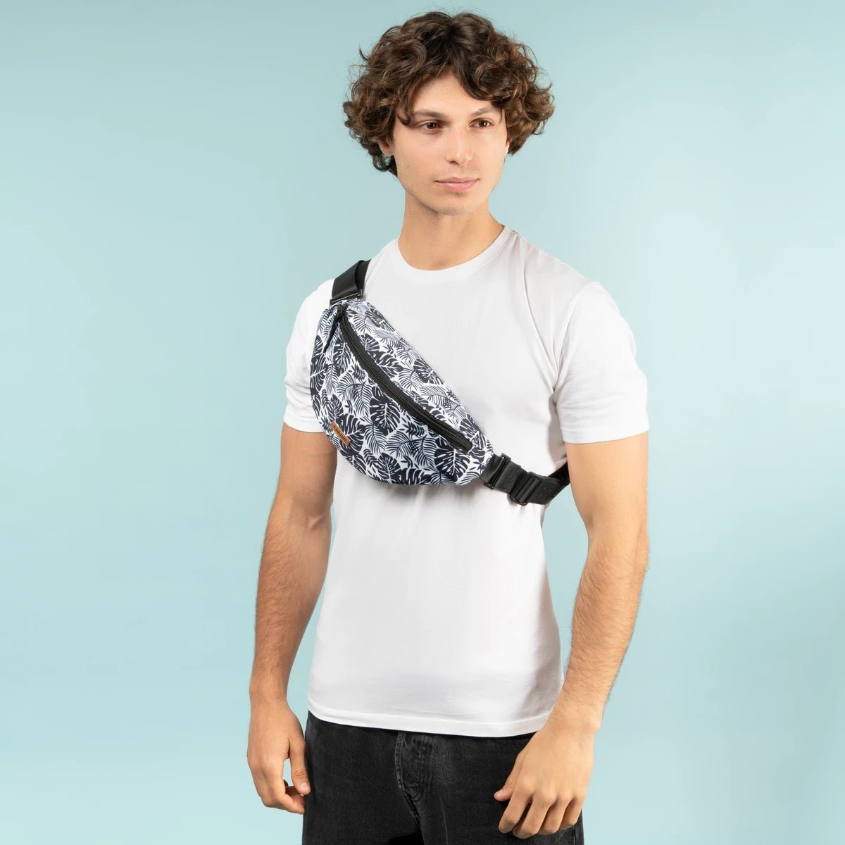 CABAÏA - Belt Bag Medium - Boutique Bubbles